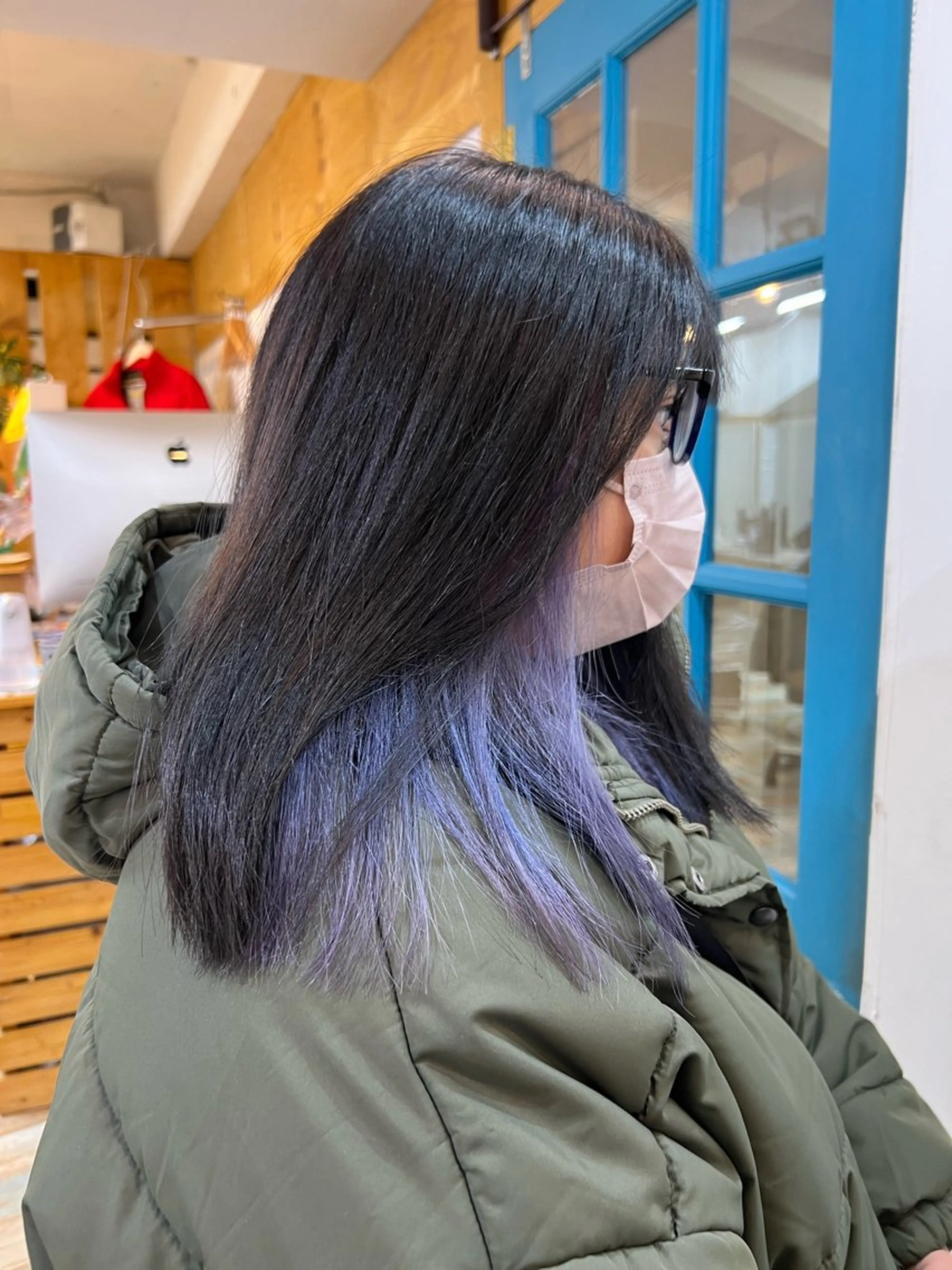 セミロング カラー アッシュ デザインカラー パープルカラー パープルアッシュ カット ヘアカラー トリートメント KANA/ボブ/ インナーカラー/艶髪のヘアスタイル