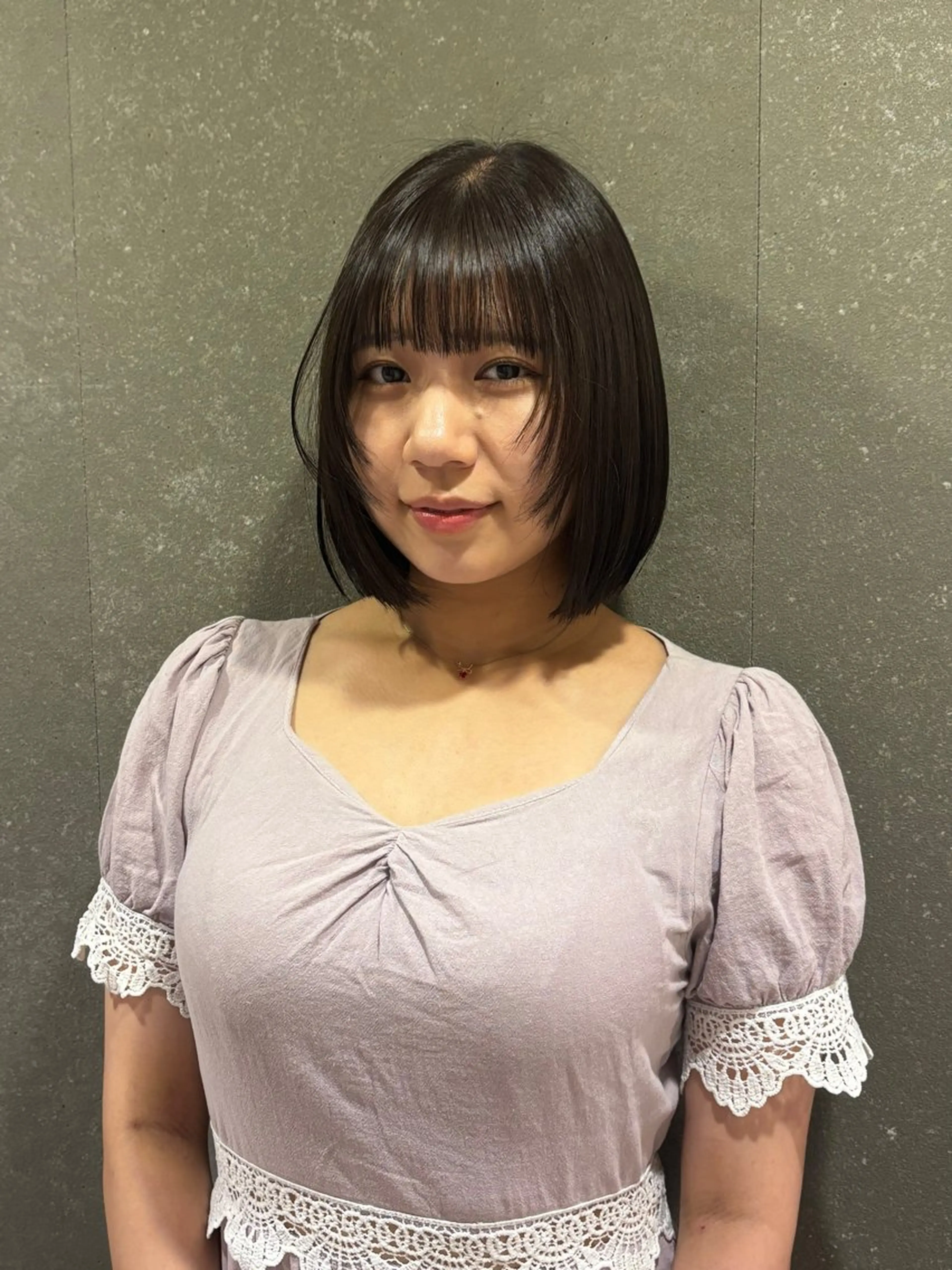 ミディアム カット ducca所属・表参道レイヤーカット カオリのヘアスタイル