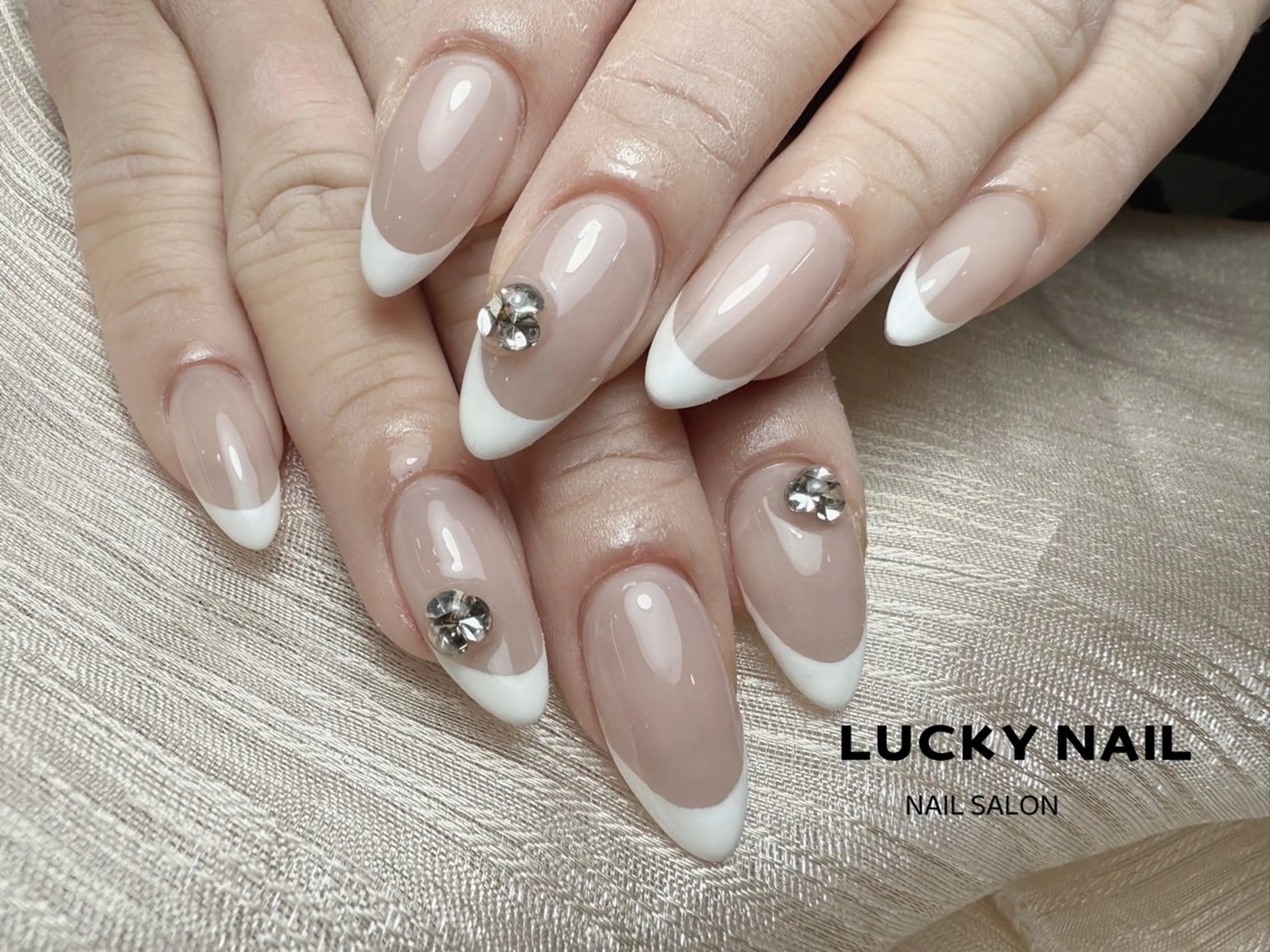 ネイル 宇 田川のネイルデザイン