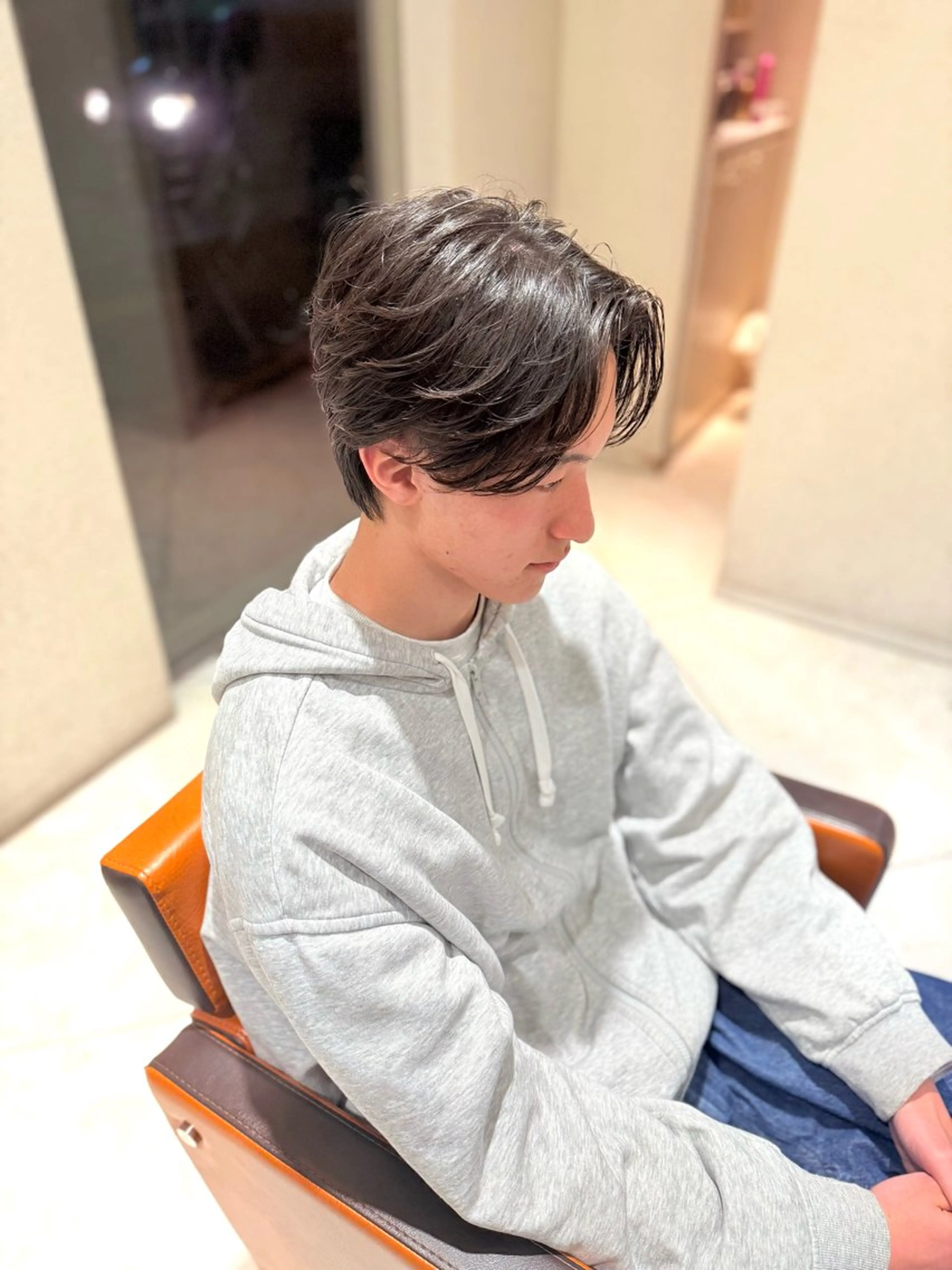 ショート メンズ センターパート カット LA.DONNAADDESSO所属・山中 翔平のヘアスタイル