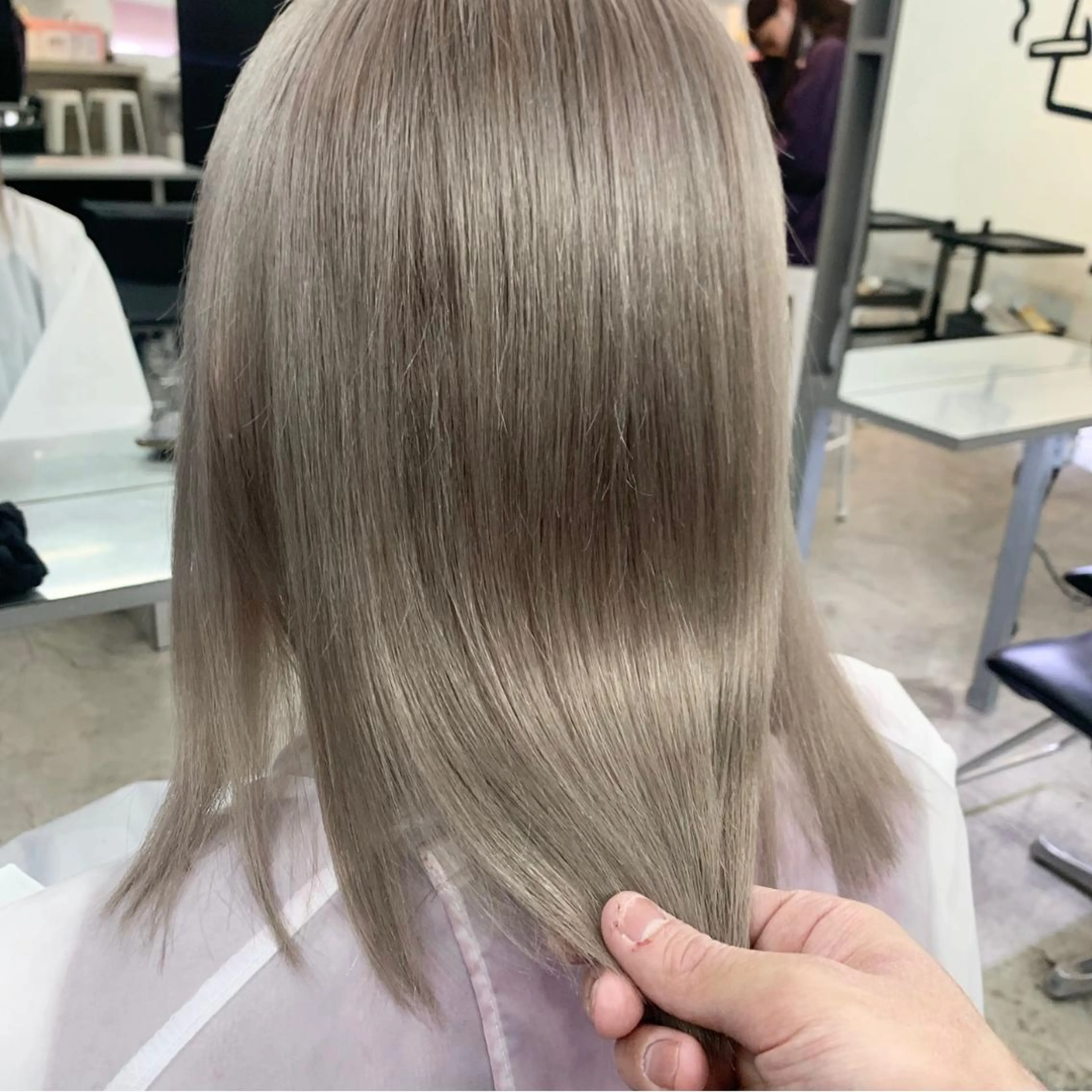 ミディアム カラー ヘアアレンジ ハイトーン/美髪矯正 🍃大江拓実のヘアスタイル