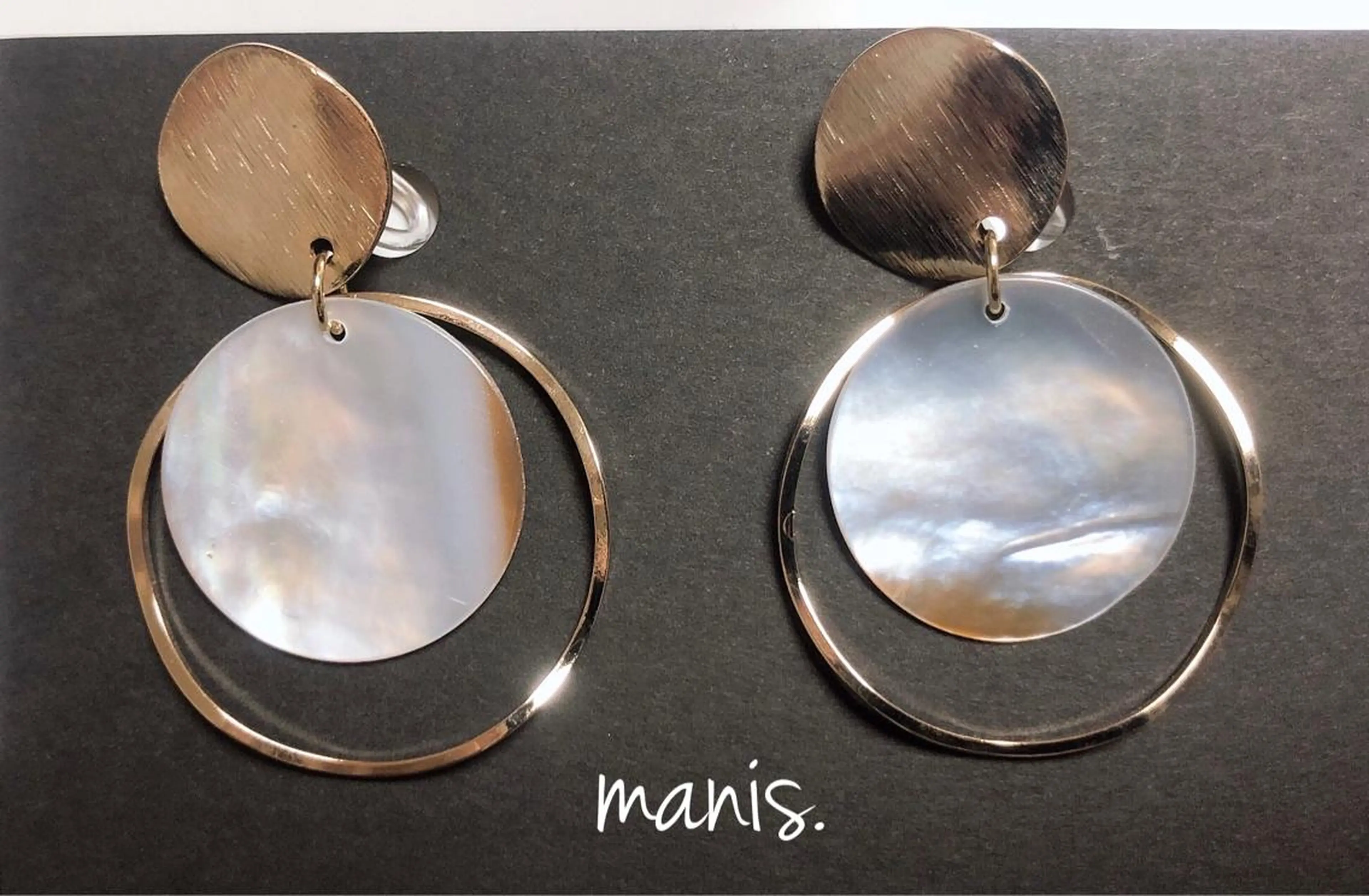 manis .のネイルデザイン