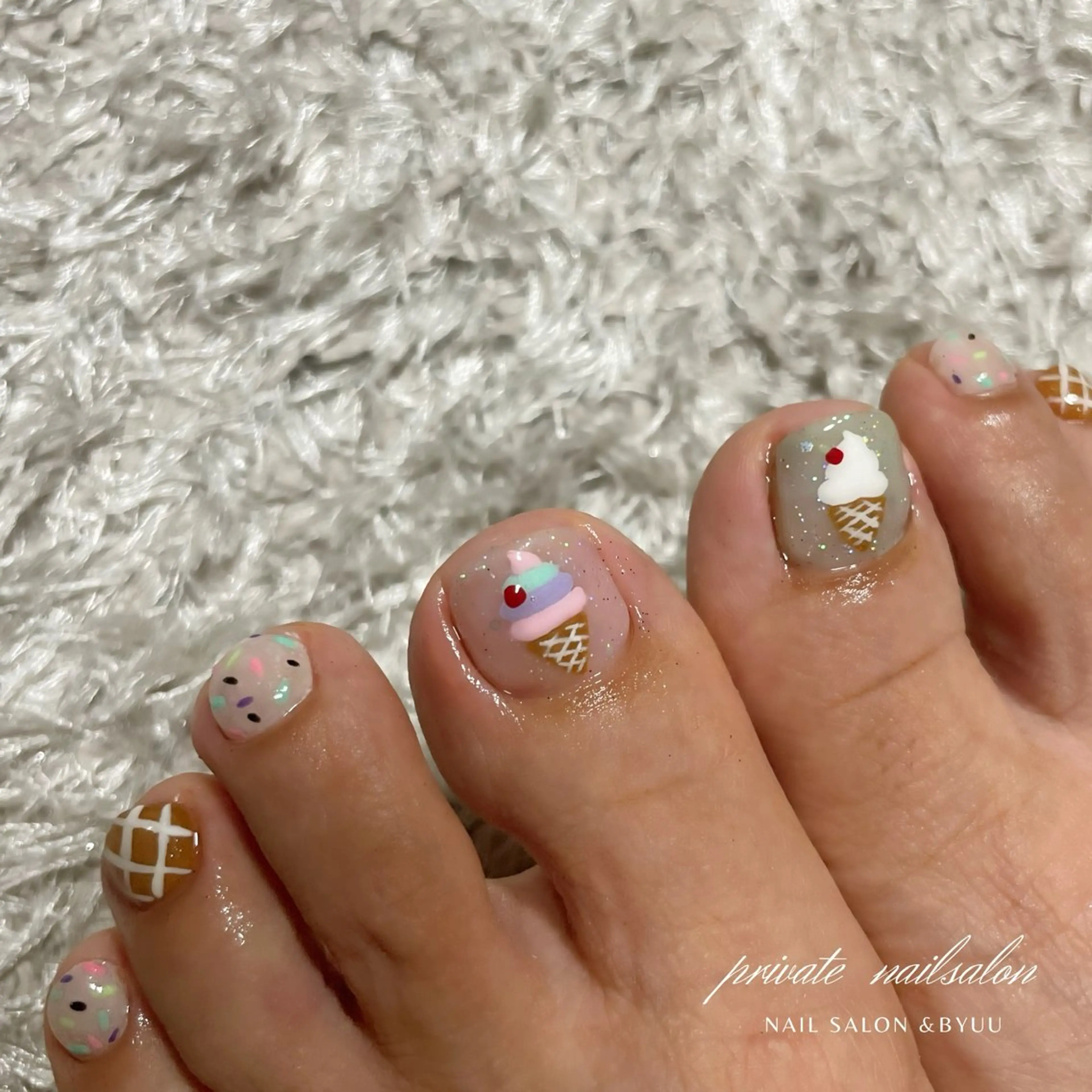 ワンカラーネイル(オフ別)の写真