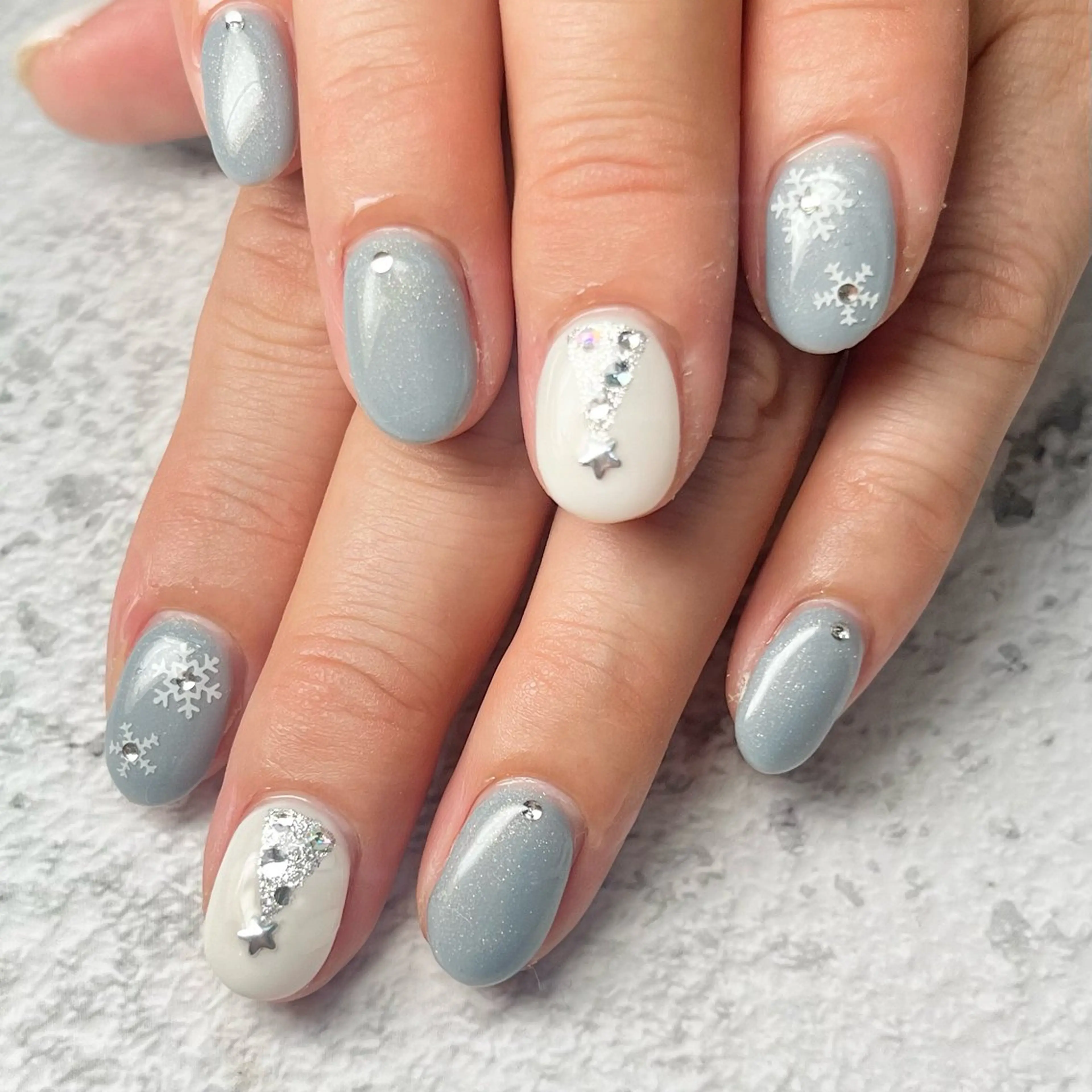 ネイル ハンドネイル Queen nail 北堀江 ASUKAのネイルデザイン