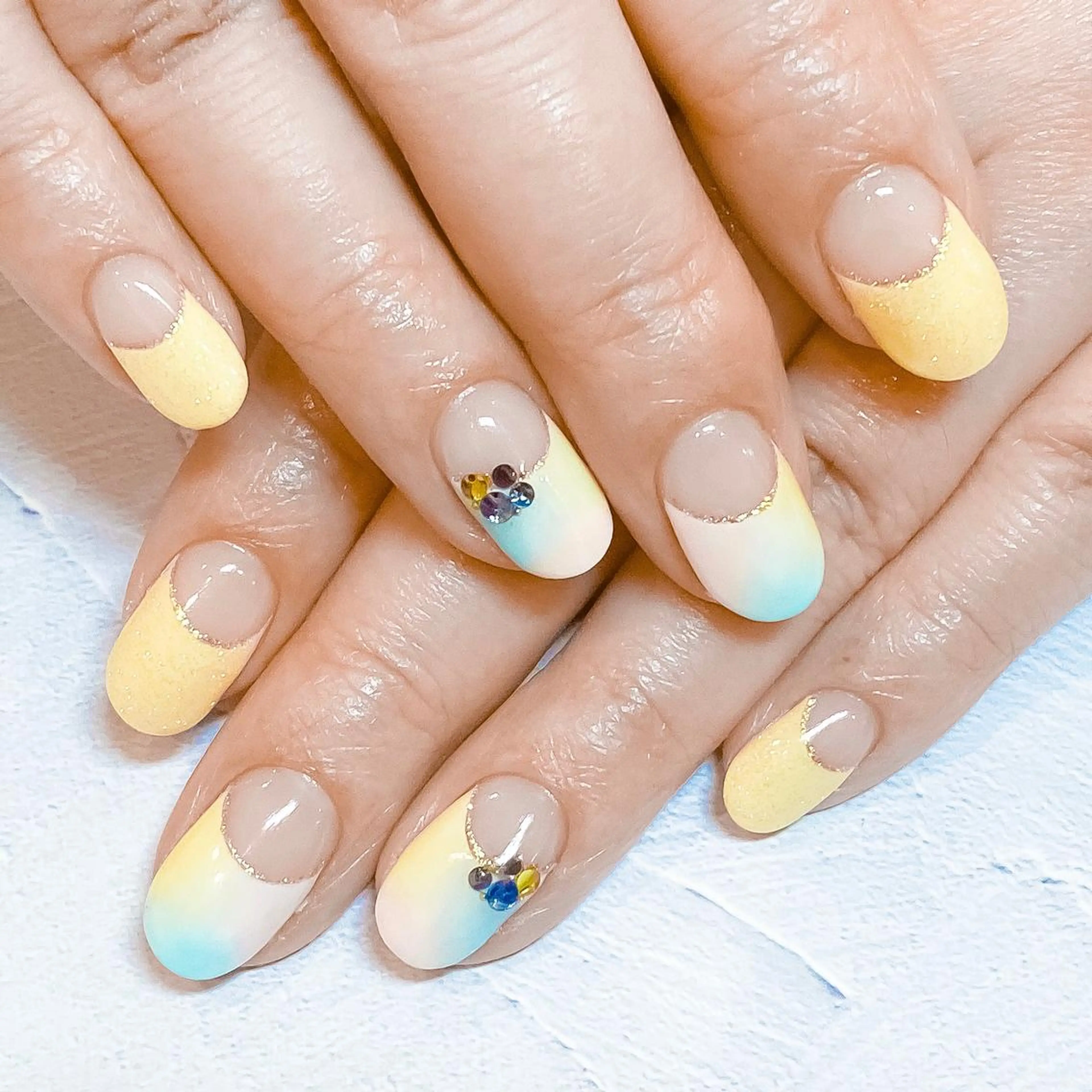 ネイル f'bloom L’ecrinのネイルデザイン