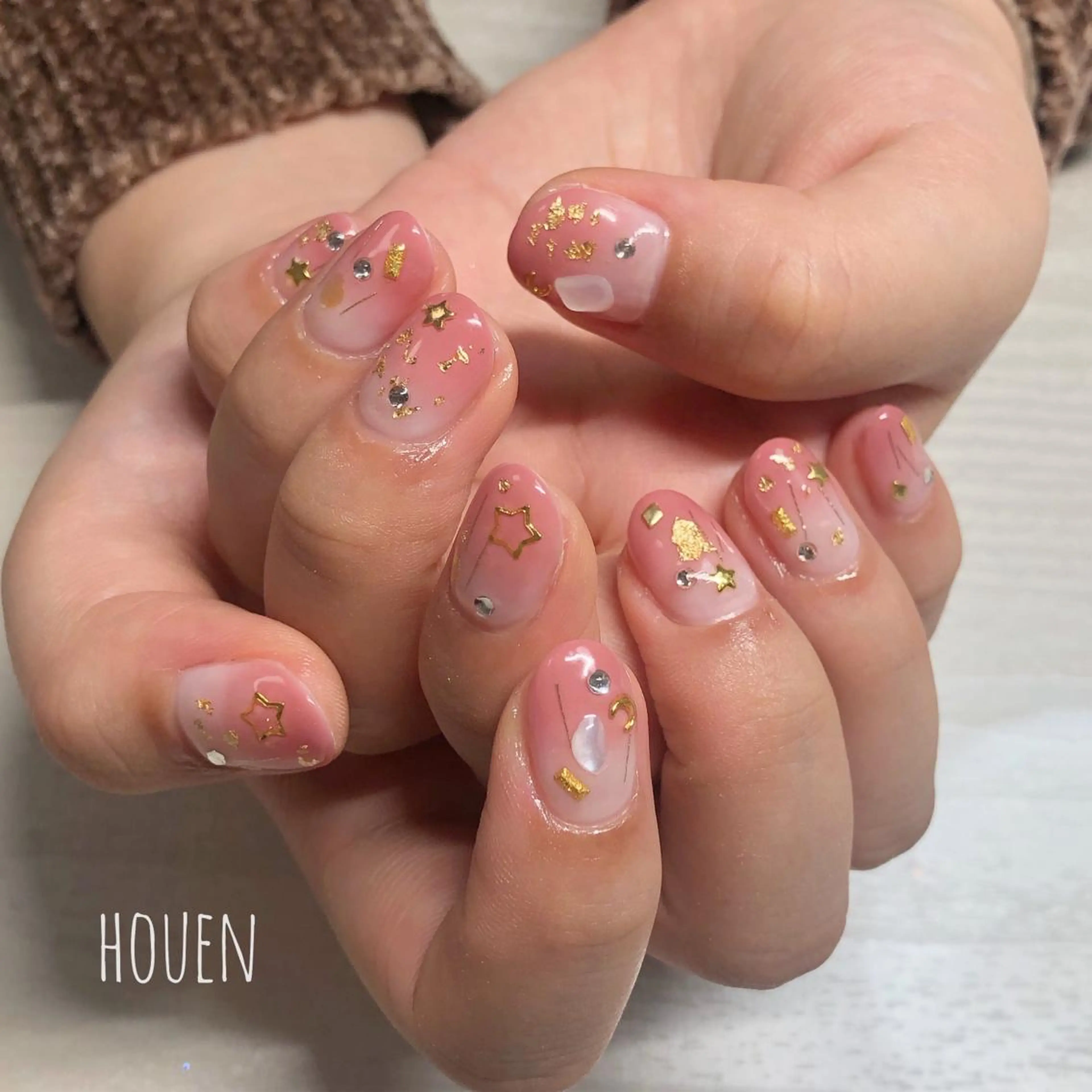 ネイル 持ち込み I P'ink nail salon所属・I pinknail 韓国風·持ち込み専門のネイルデザイン