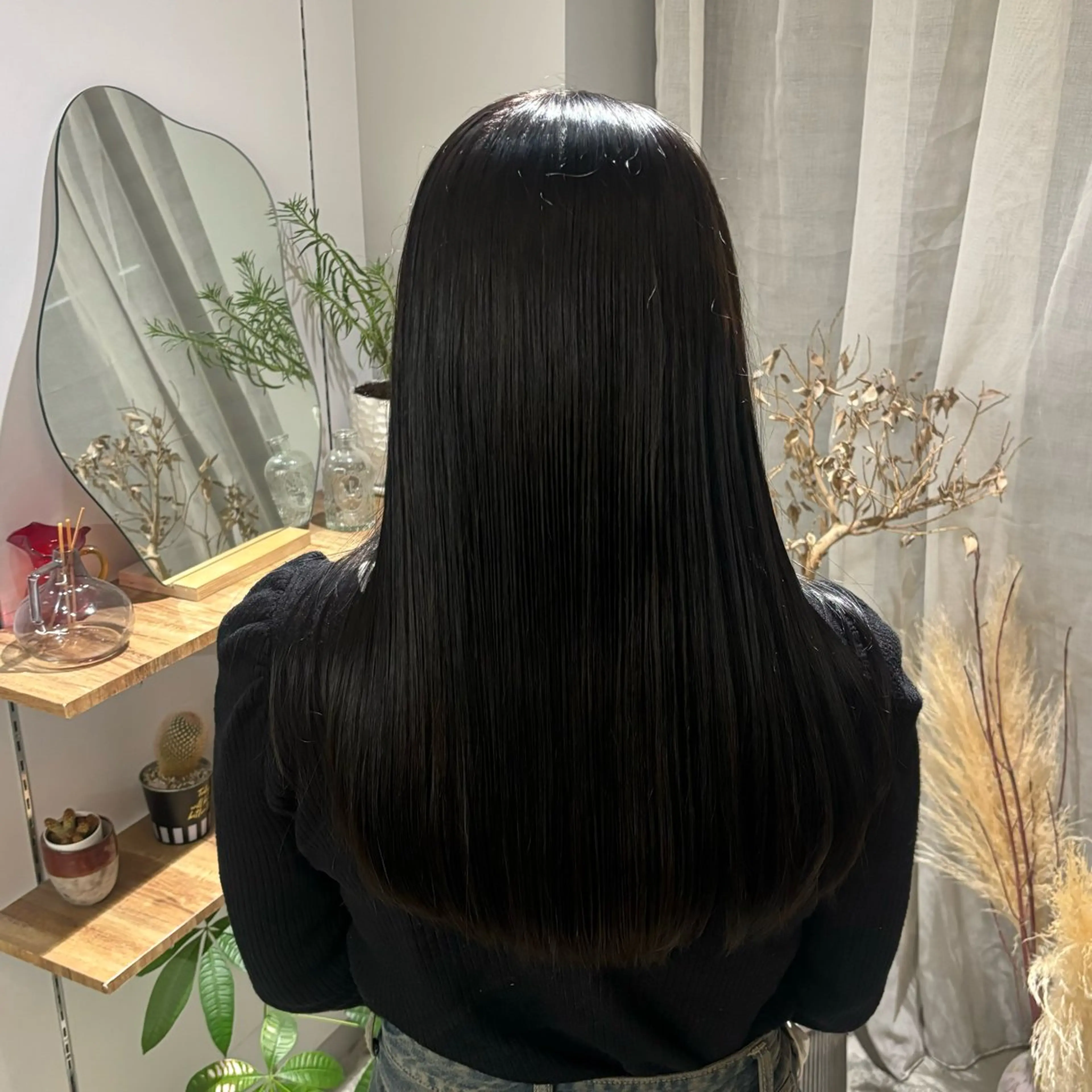 カラー cipre 桃和のヘアスタイル