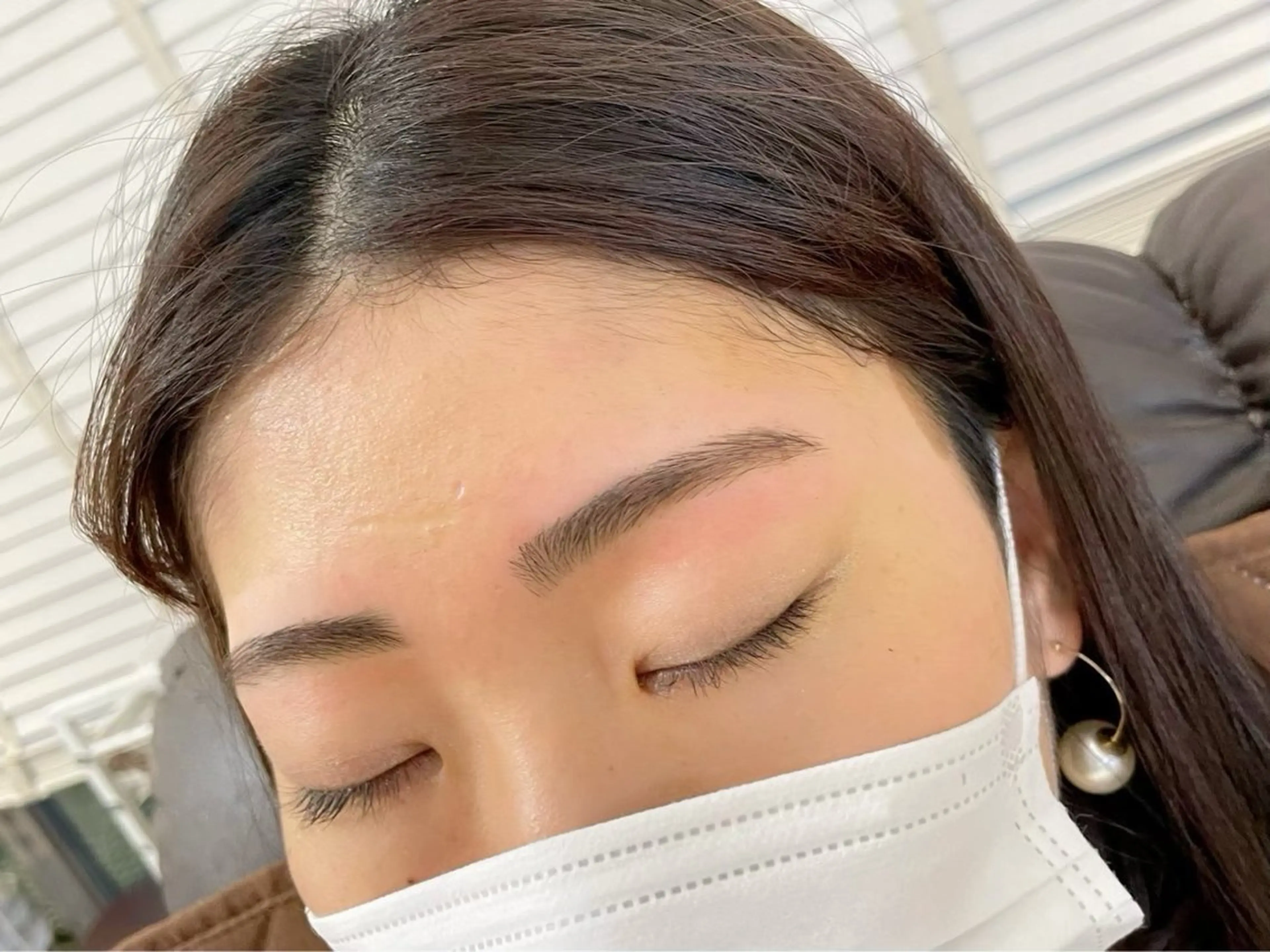 アイブロウ 野村 真白のヘアスタイル