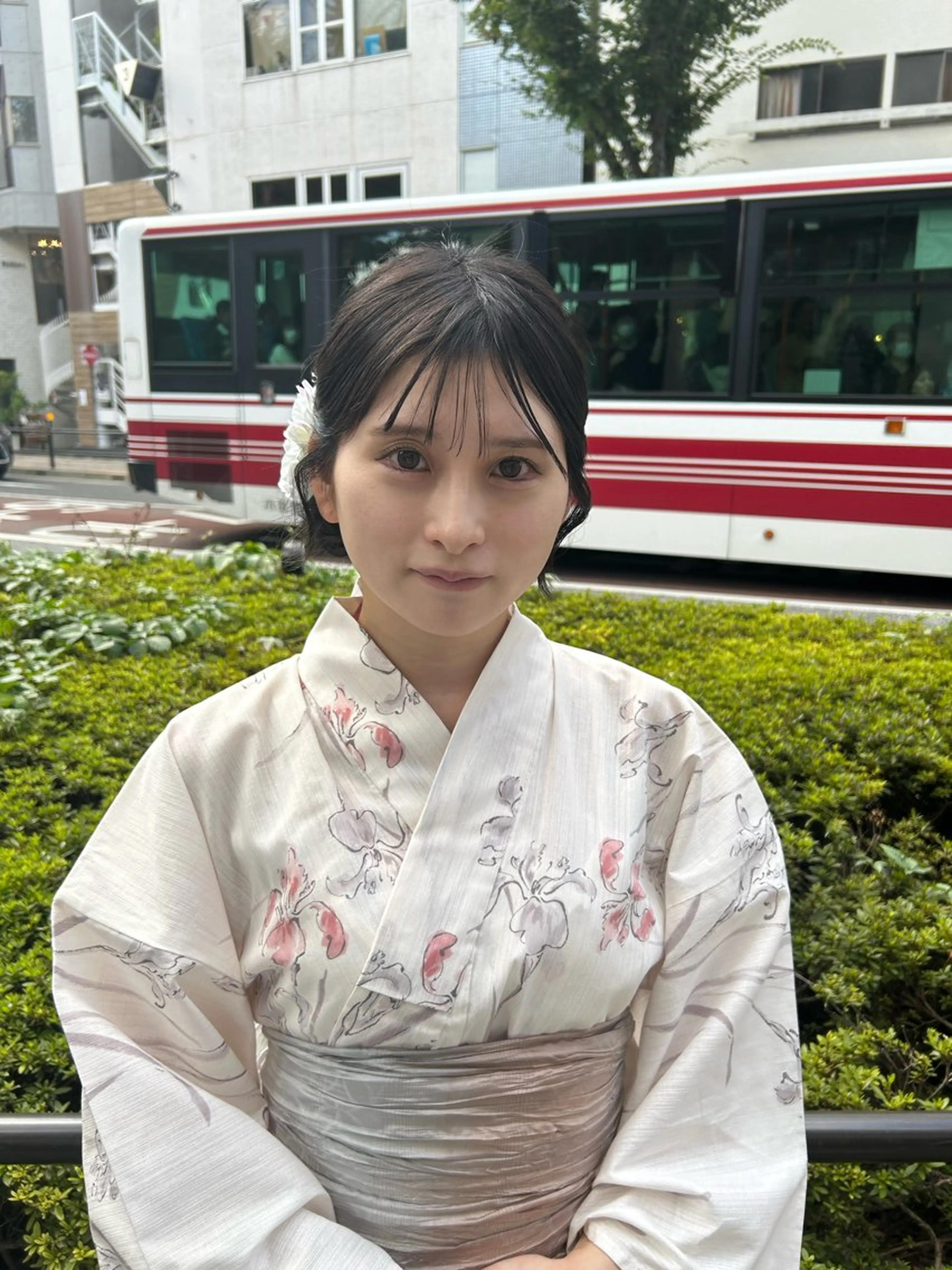 ヘアアレンジ レイヤー／マツエク 💋𝑨𝑵𝑵𝑨のヘアスタイル