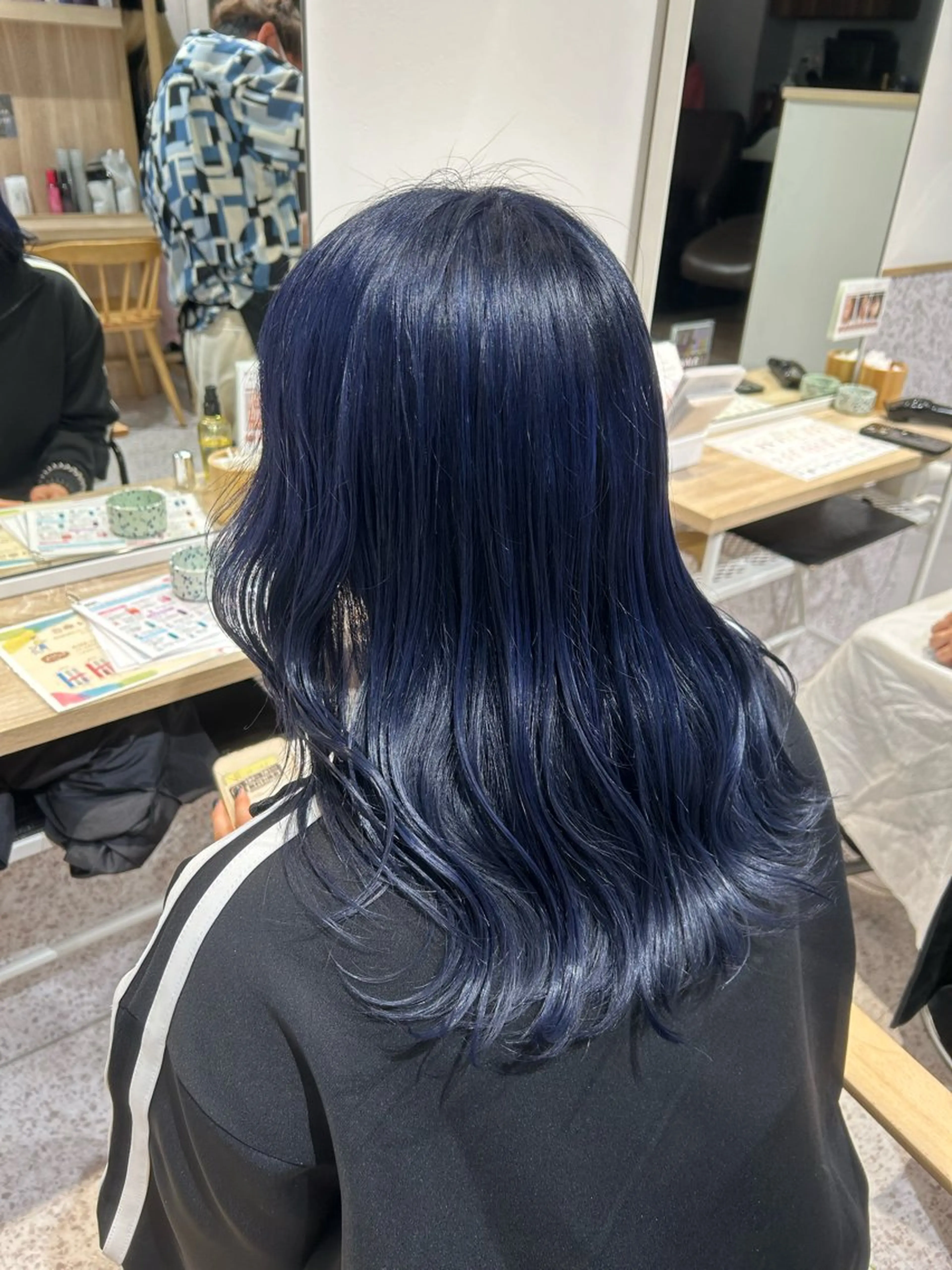 カラー ダブルカラー イヤリングカラー ハイトーンカラー インナーカラー 髪質改善 ヘアカラー ♡ハイトーン★ ネイル/しの♡のヘアスタイル