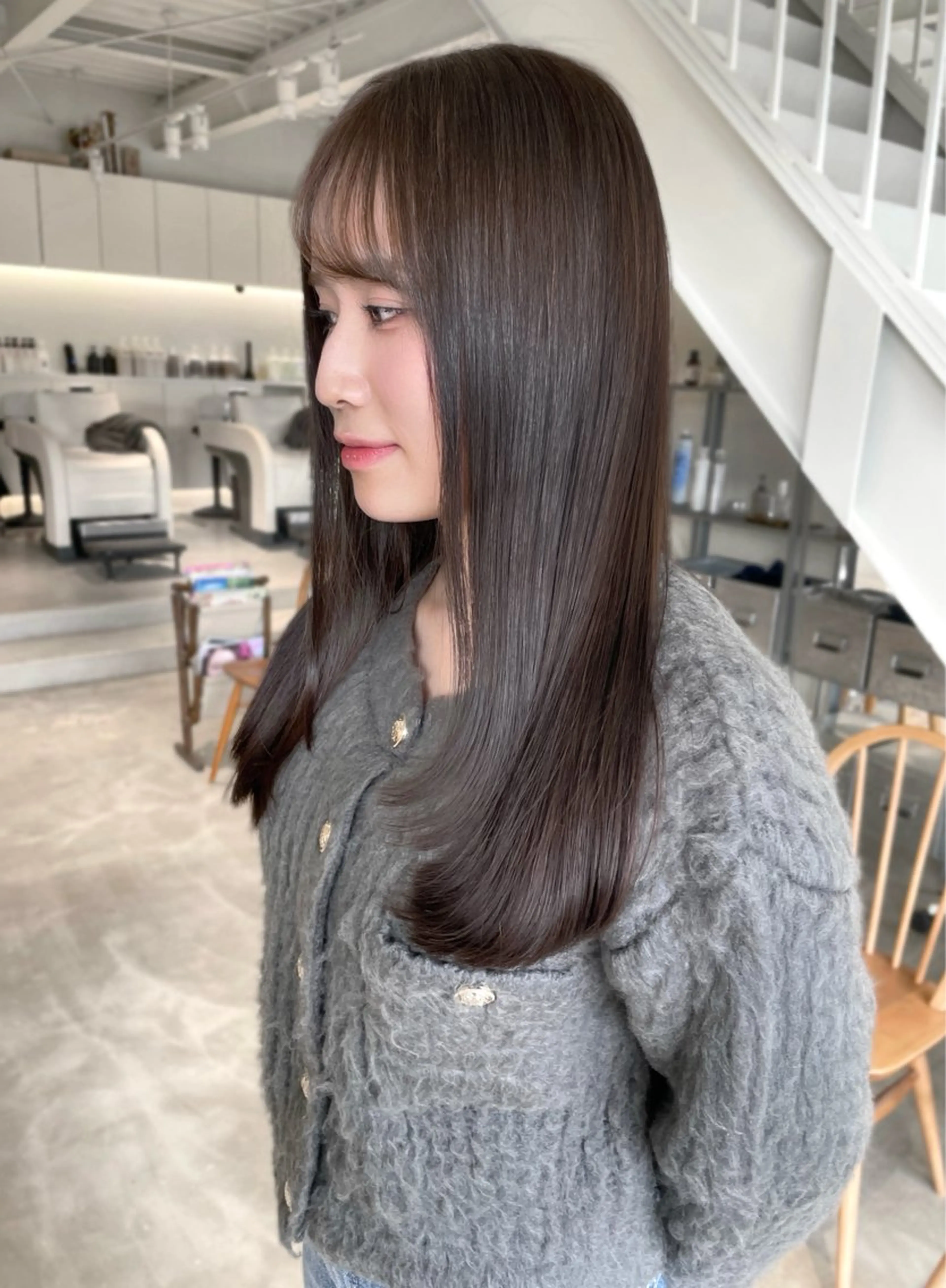 ロング カラー カット ヘアカラー 林 千聖のヘアスタイル