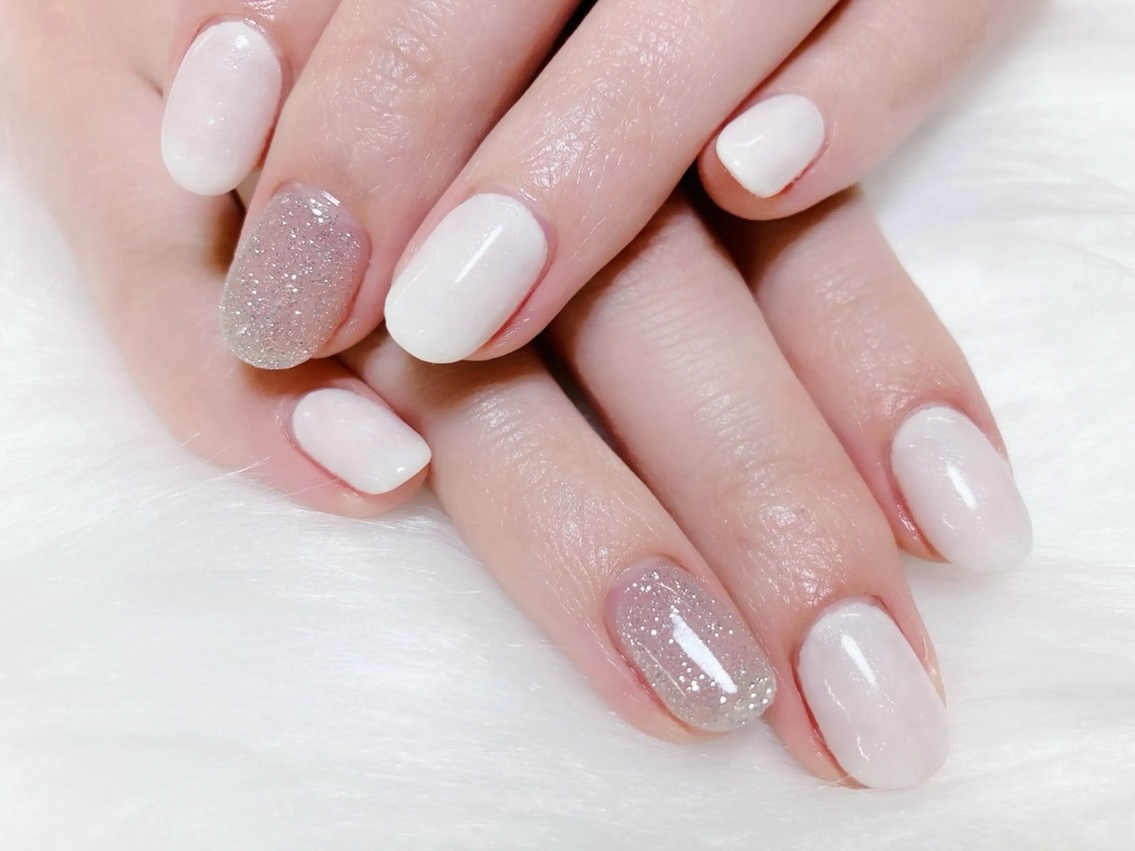 ネイル 綱島 佳恵のネイルデザイン