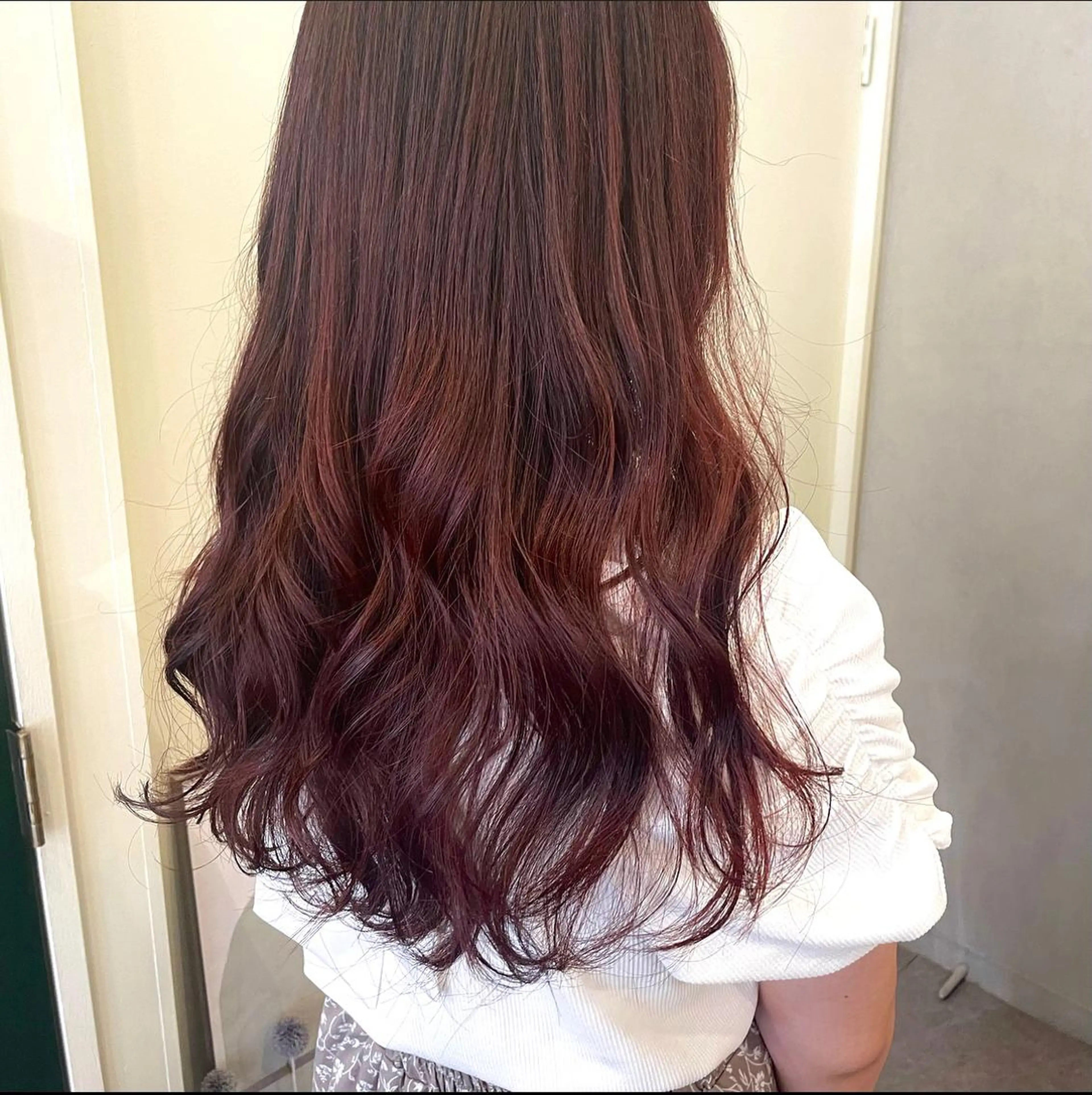 セミロング カラー レッドカラー カット ヘアカラー Anytime所属・はるか 💐 お悩み改善美容師のヘアスタイル