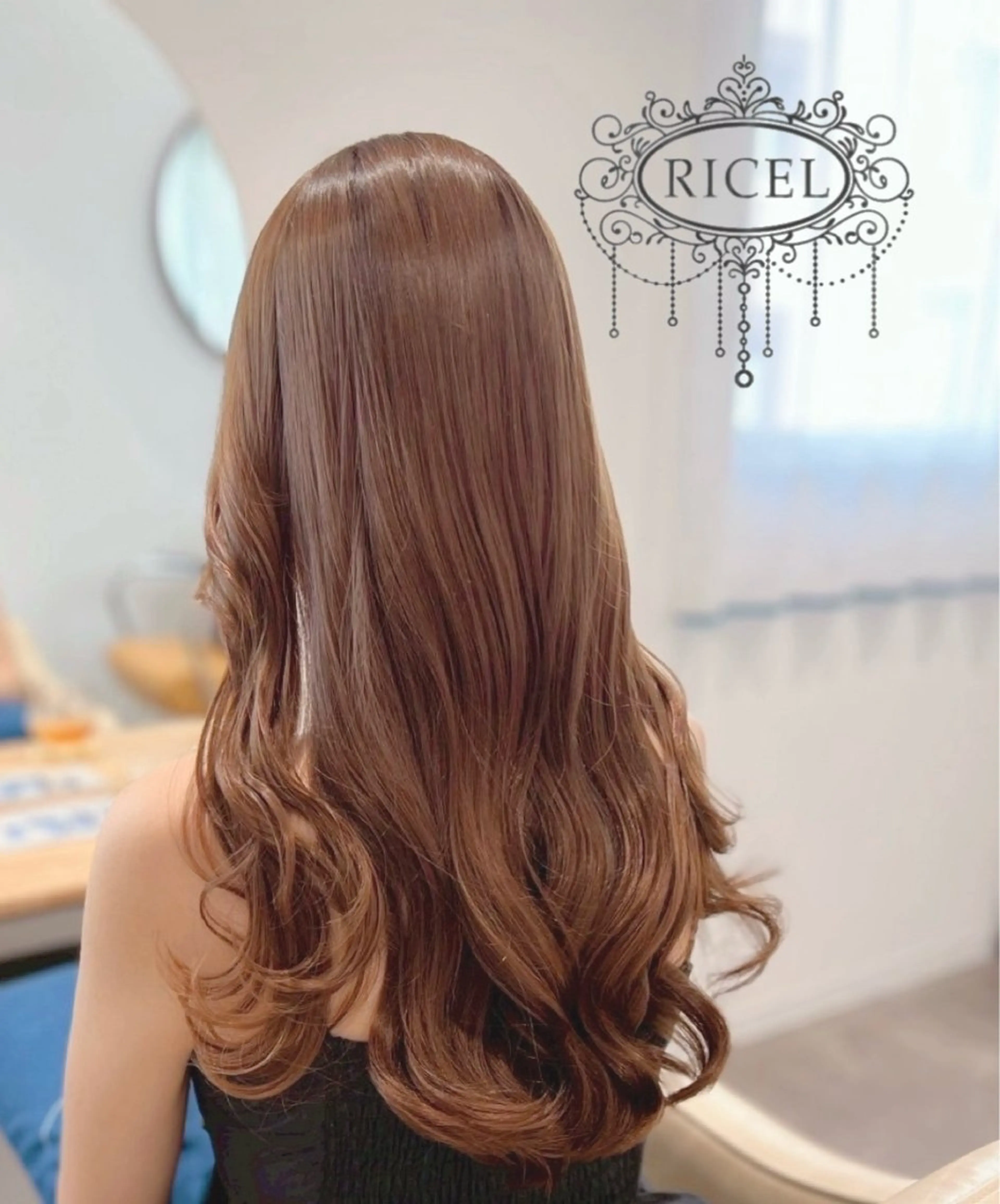 巻き下ろしヘアセット🍒の写真