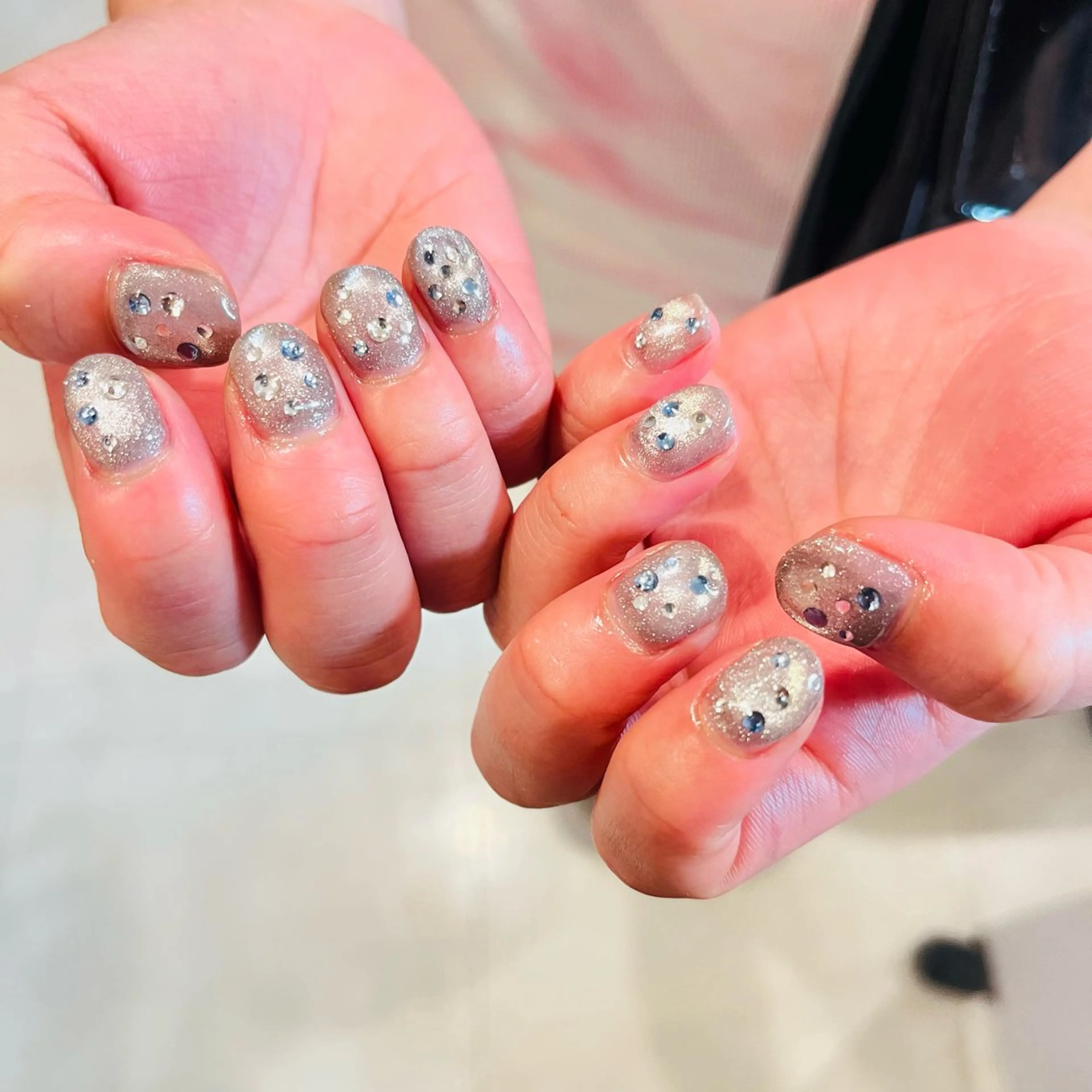 ネイル マグネットネイル ストーンネイル Briwa✨nail 💅enoi ❤︎のネイルデザイン