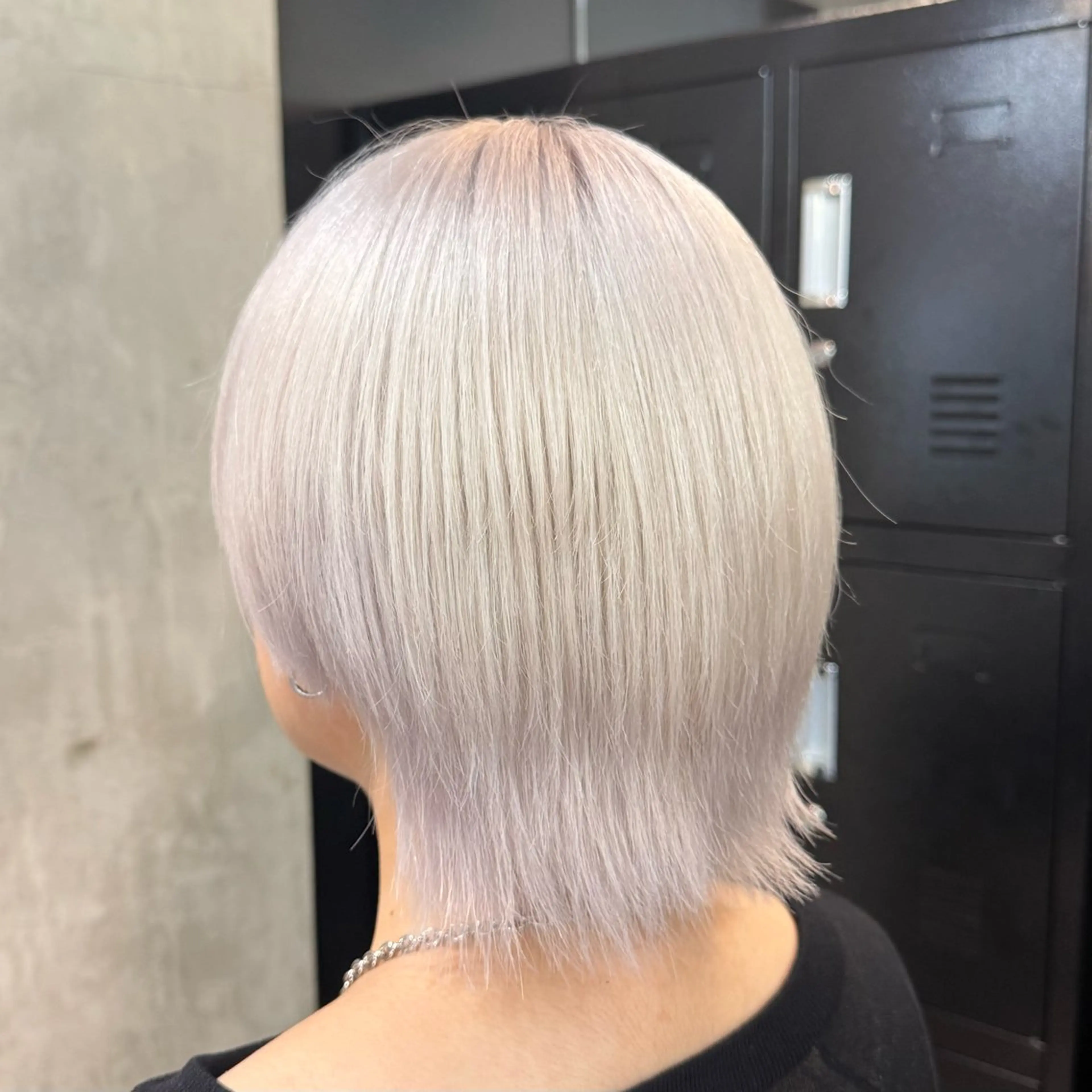 ショート カラー ハイトーン/ケア特化 ♥️あいみ♥️のヘアスタイル