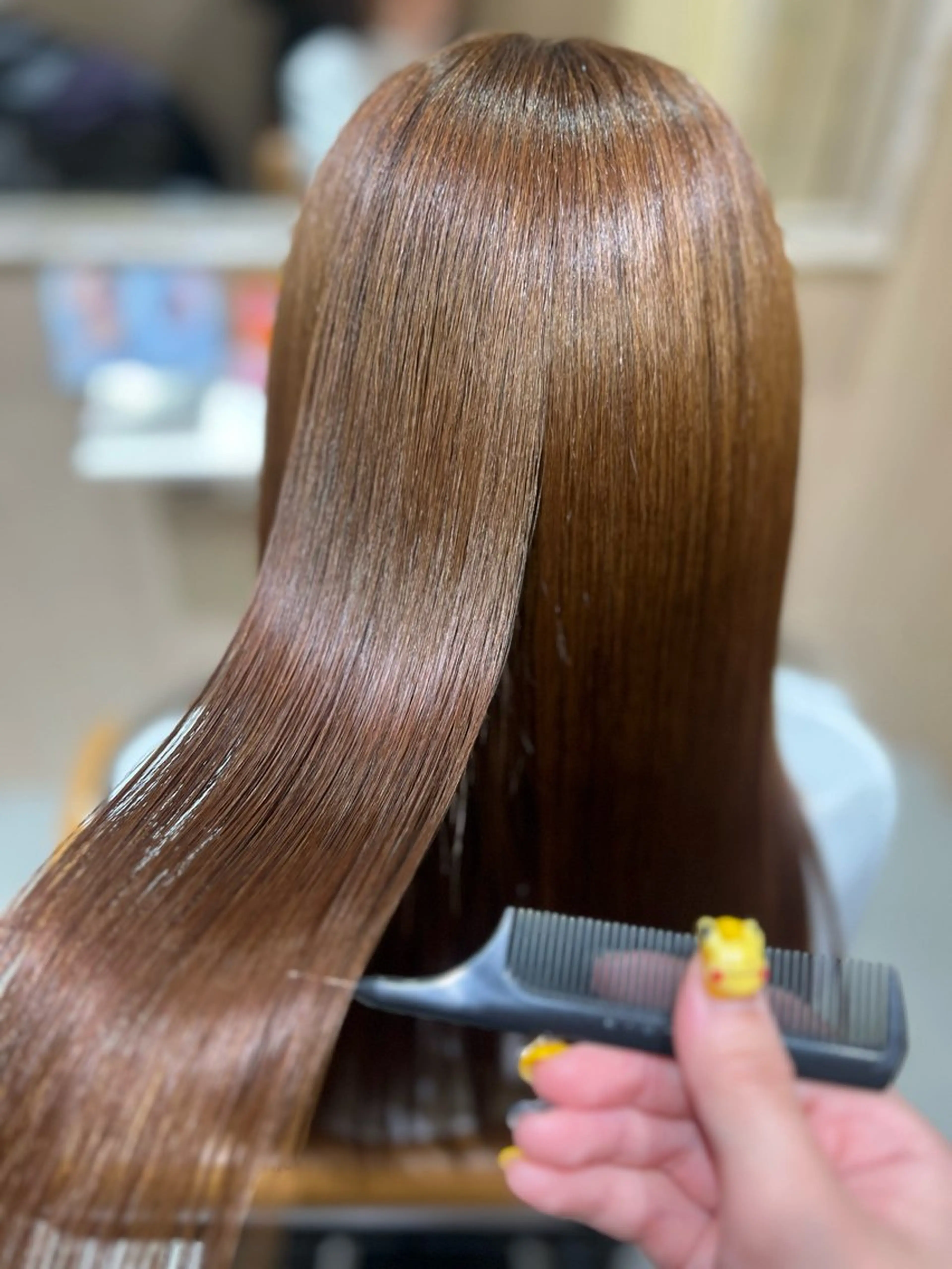 TAKAHASI ⚠️土日施術不可のヘアスタイル