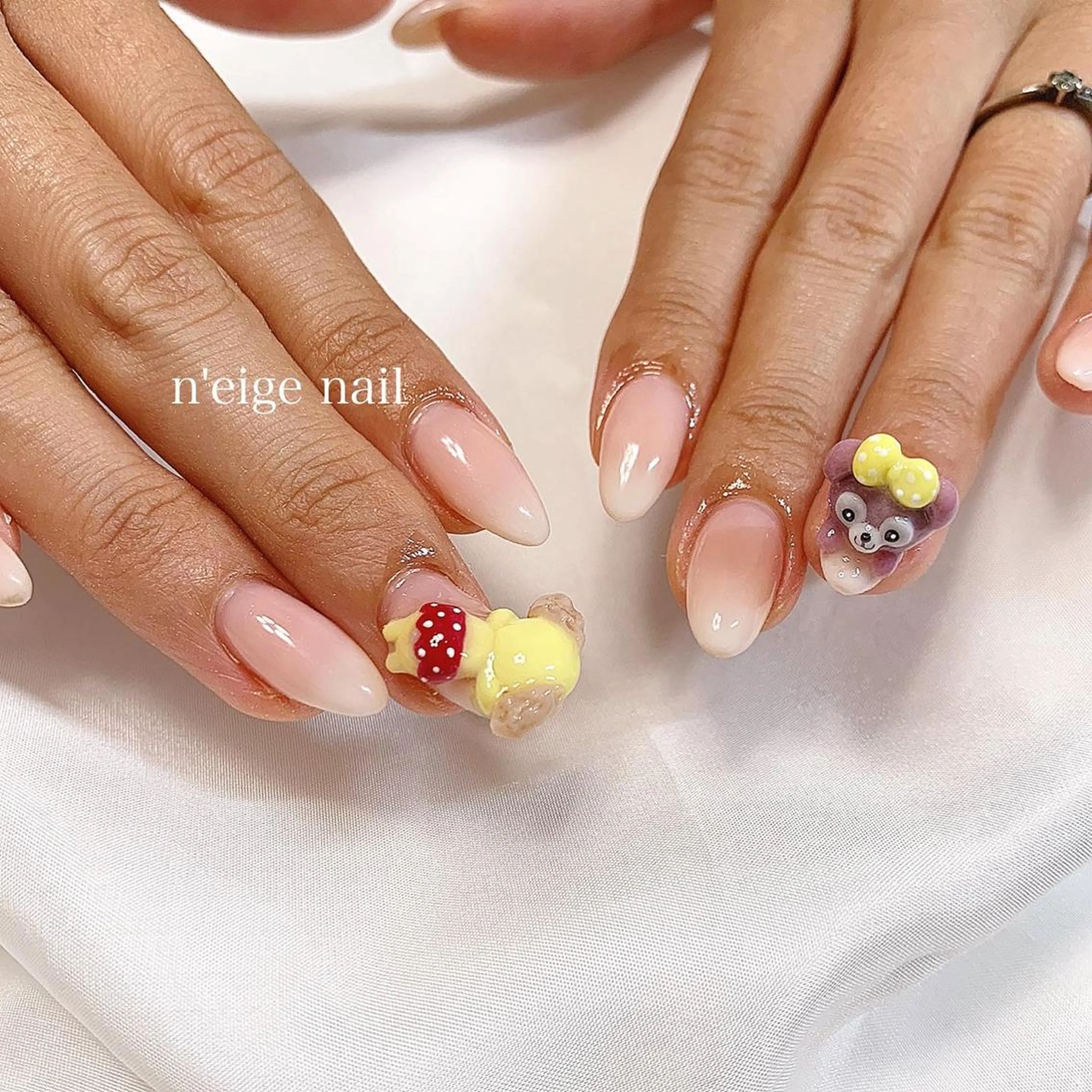 ネイル アートネイル ハート キラキラネイル 韓国ネイル ニュアンスネイル n'eige nail所属・大谷 綾香のネイルデザイン