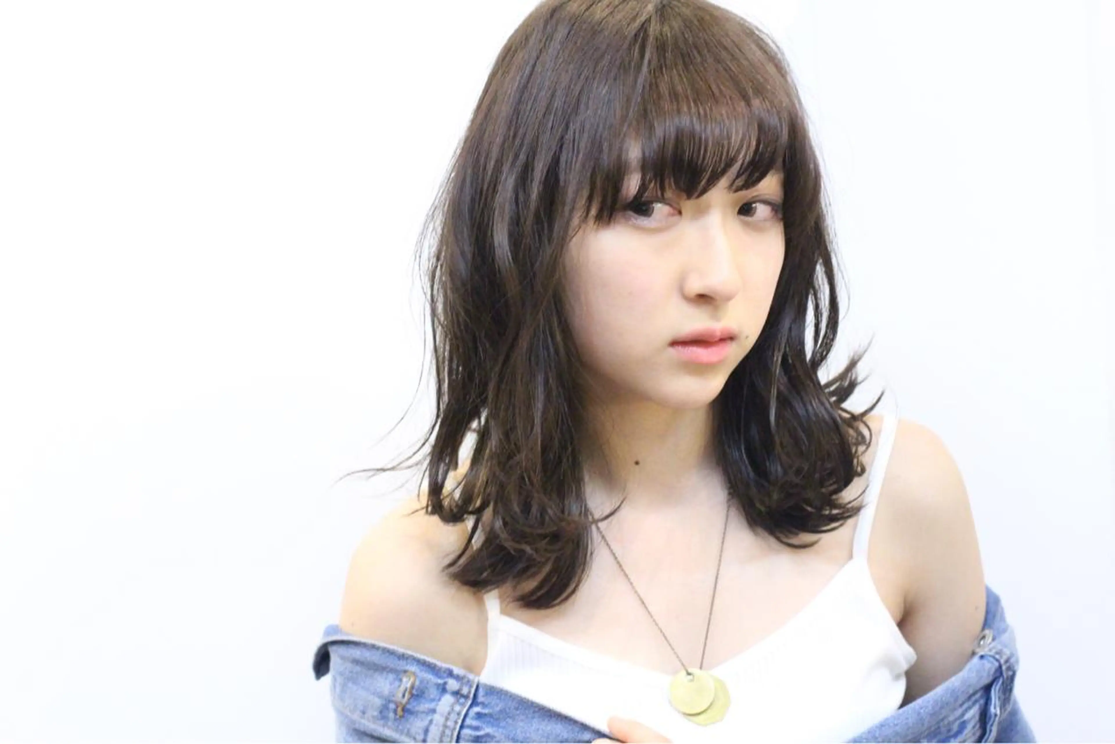 ミディアム カラー パーマ toi【トワ】所属・安達 俊亮のヘアスタイル