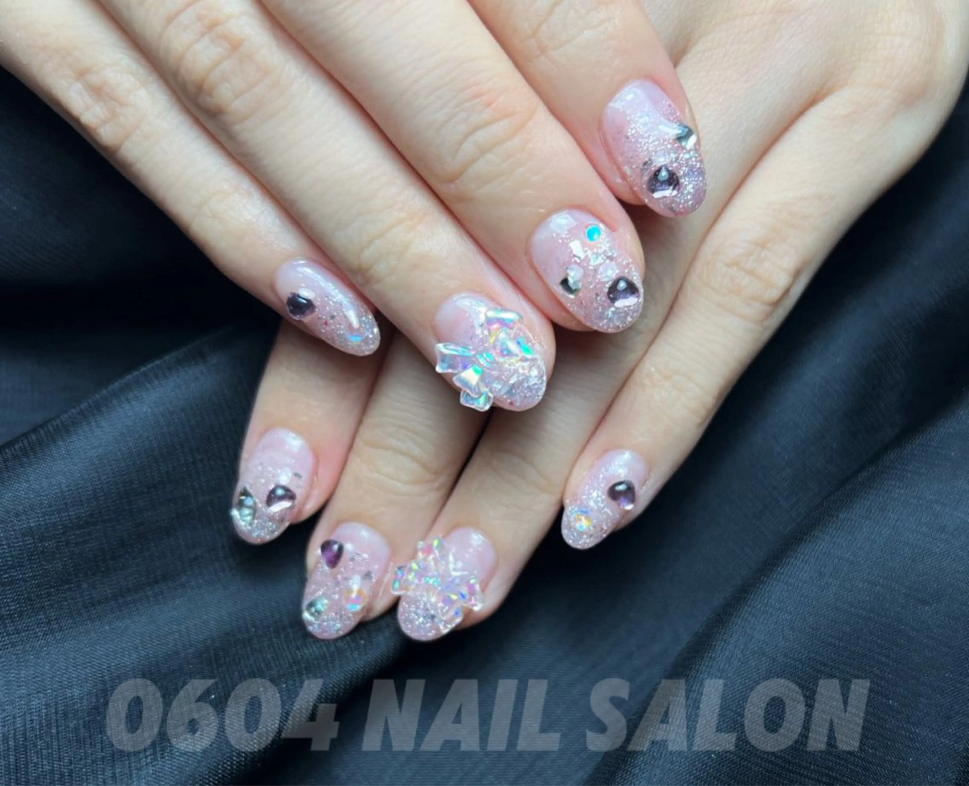 ネイル 持ち込み ishiro 🍂のネイルデザイン