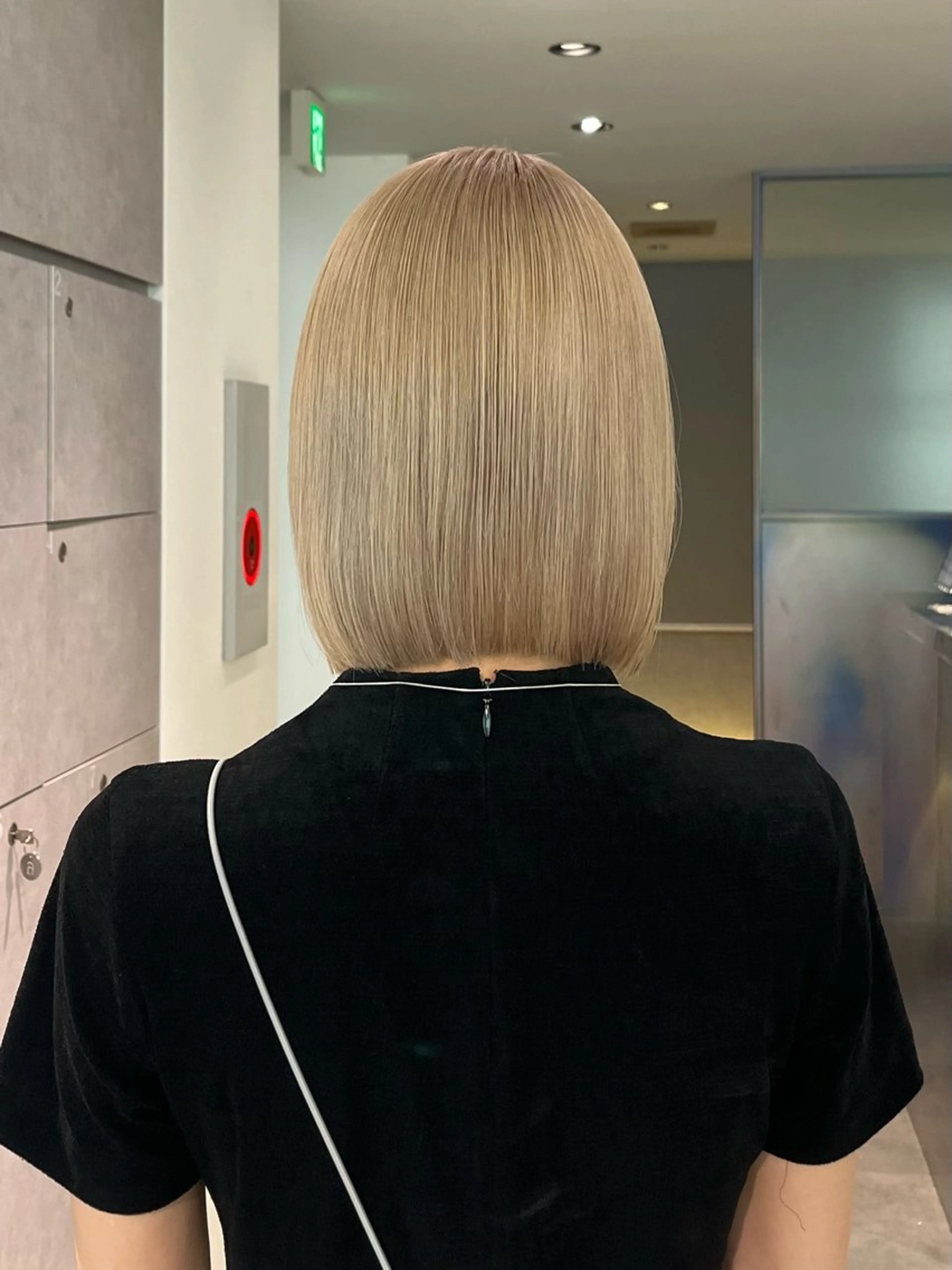 ショート カラー ヘアカラー Qin所属・ルーツカラー 🌟  ミキのヘアスタイル