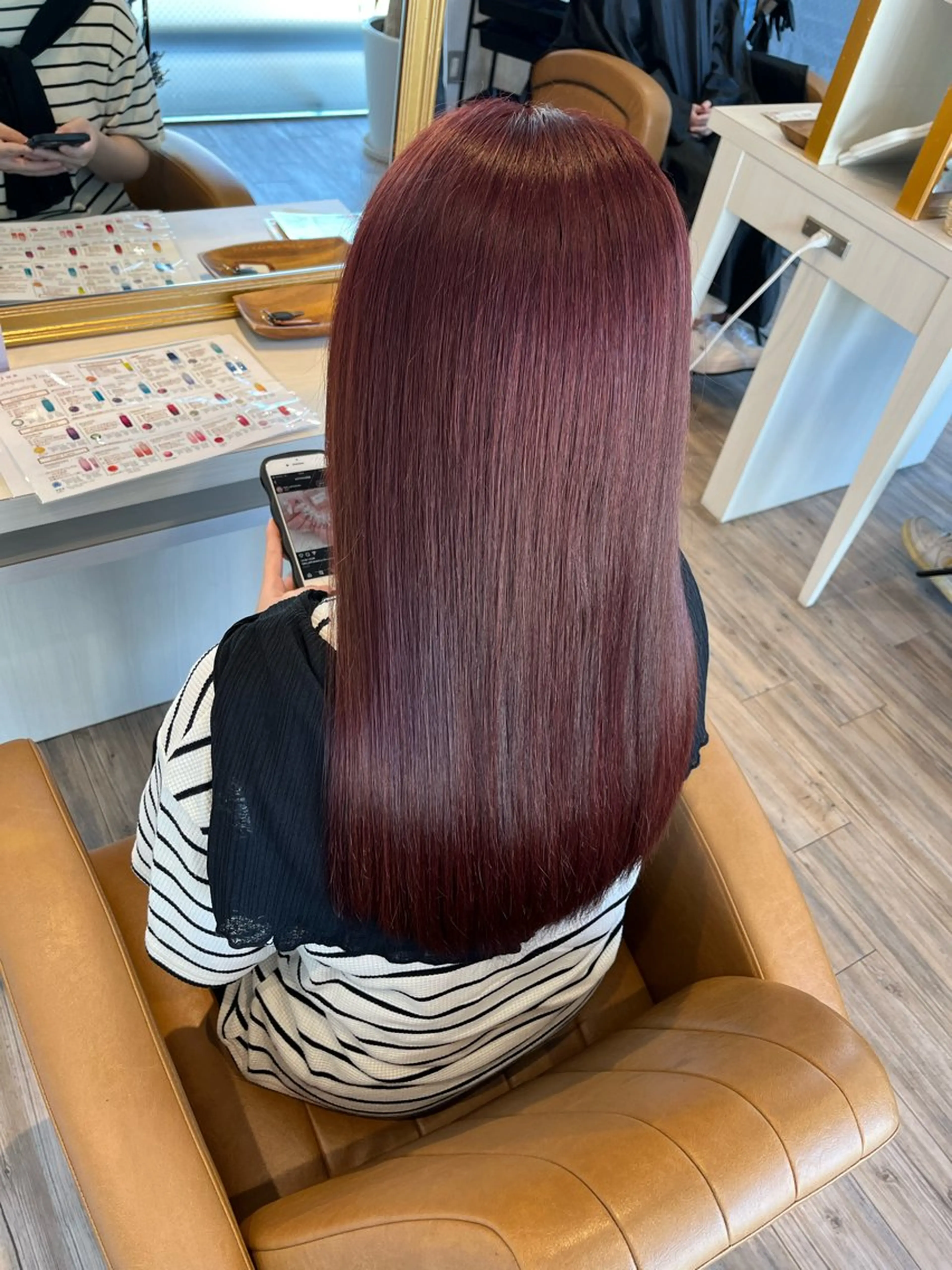 ロング カラー ボルドーカラー ラベンダーカラー トリートメント ヘアカラー ブリーチなしWカラー レイヤー/Rickyのヘアスタイル