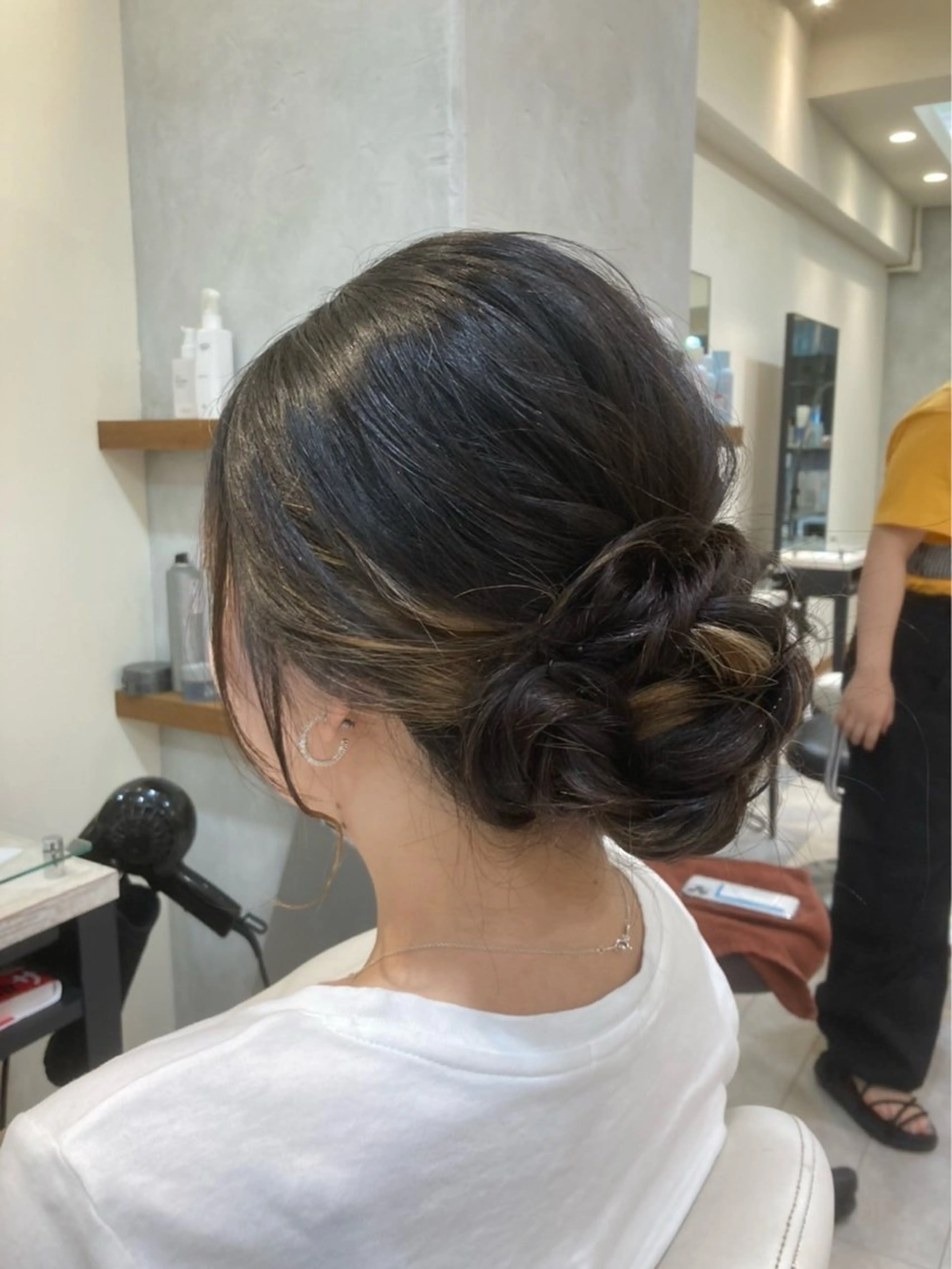 ヘアアレンジ anon Loemのヘアスタイル