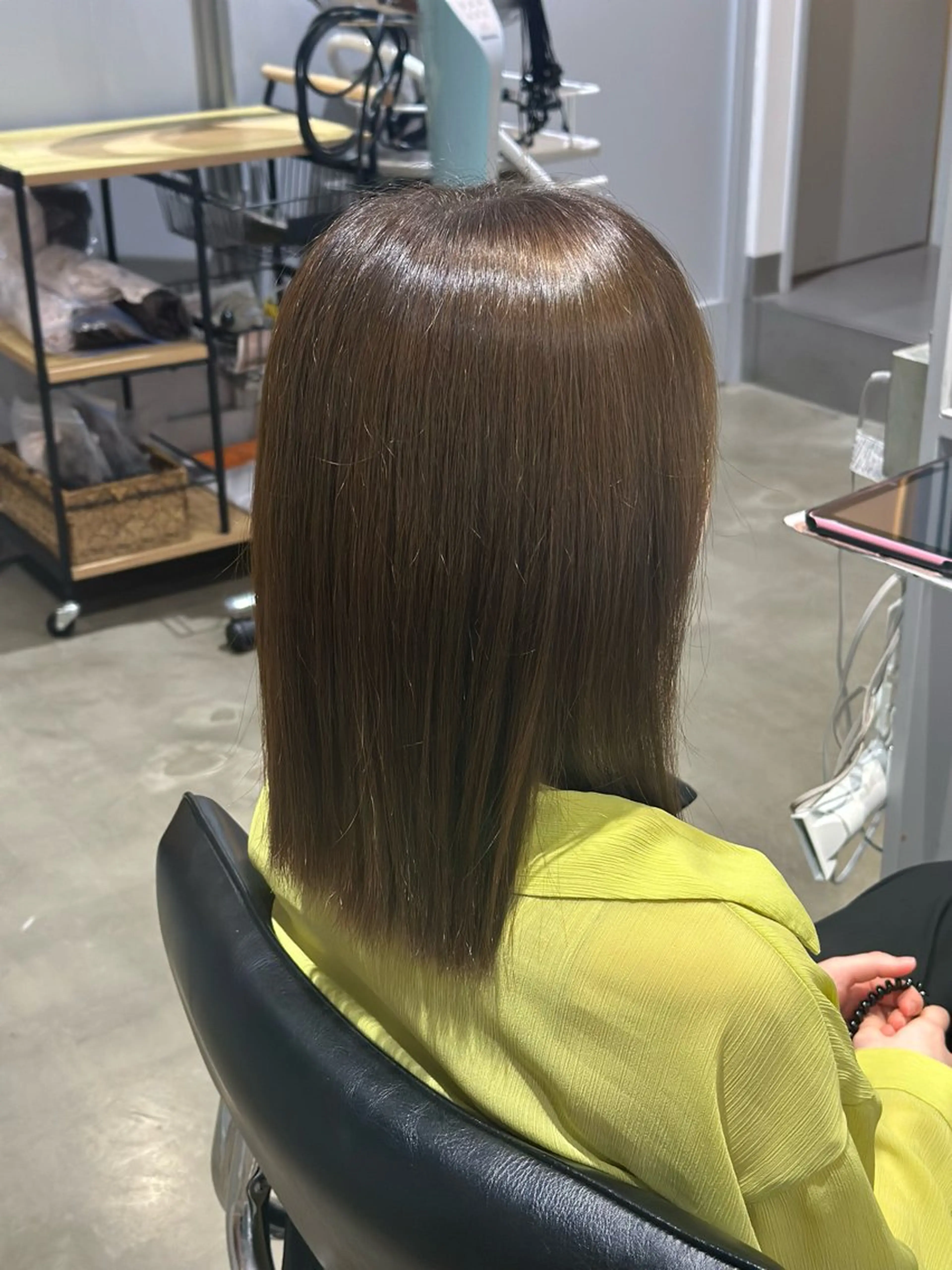 カラー Helena ゆかのヘアスタイル