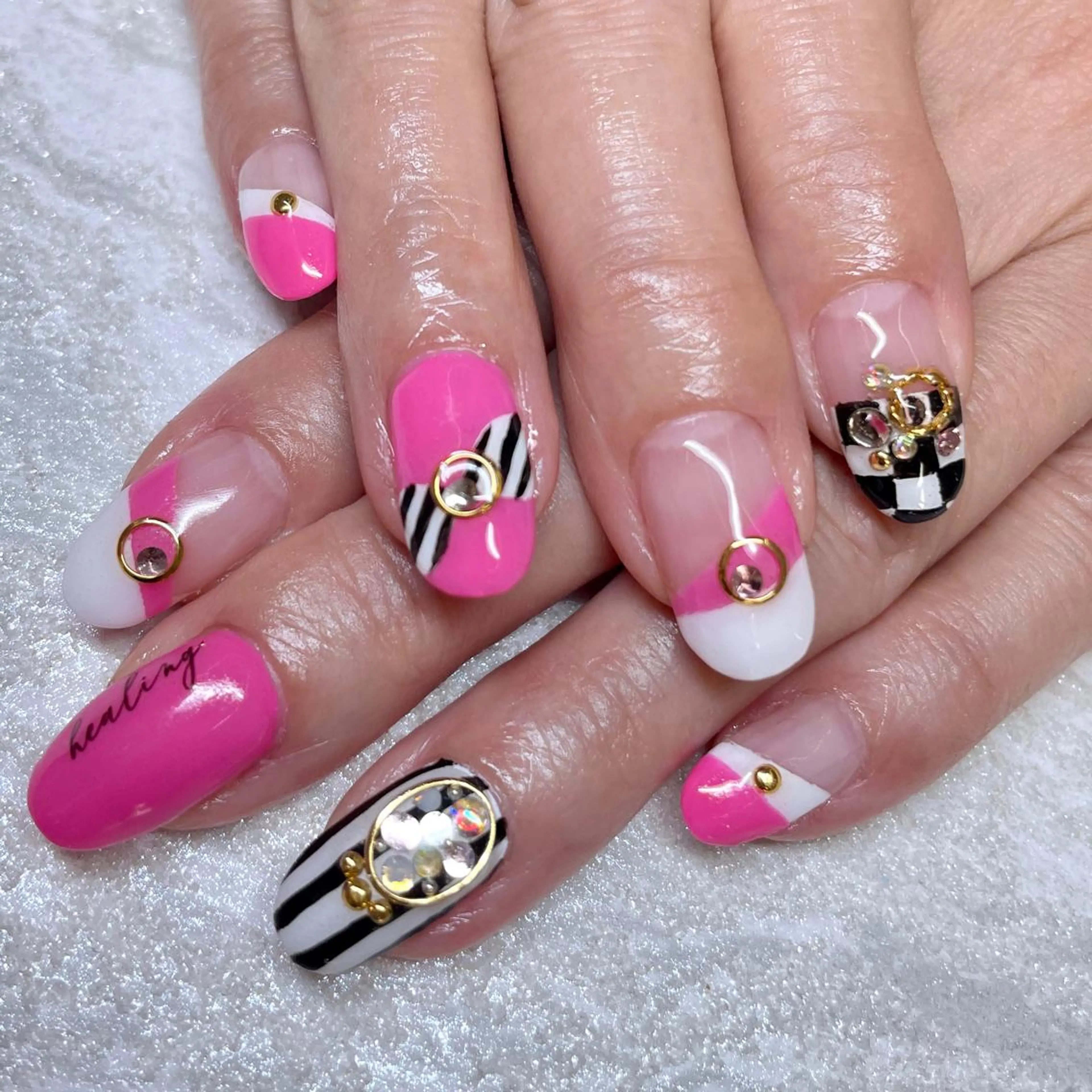 ネイル nail Eclat所属・志賀野 美喜のネイルデザイン