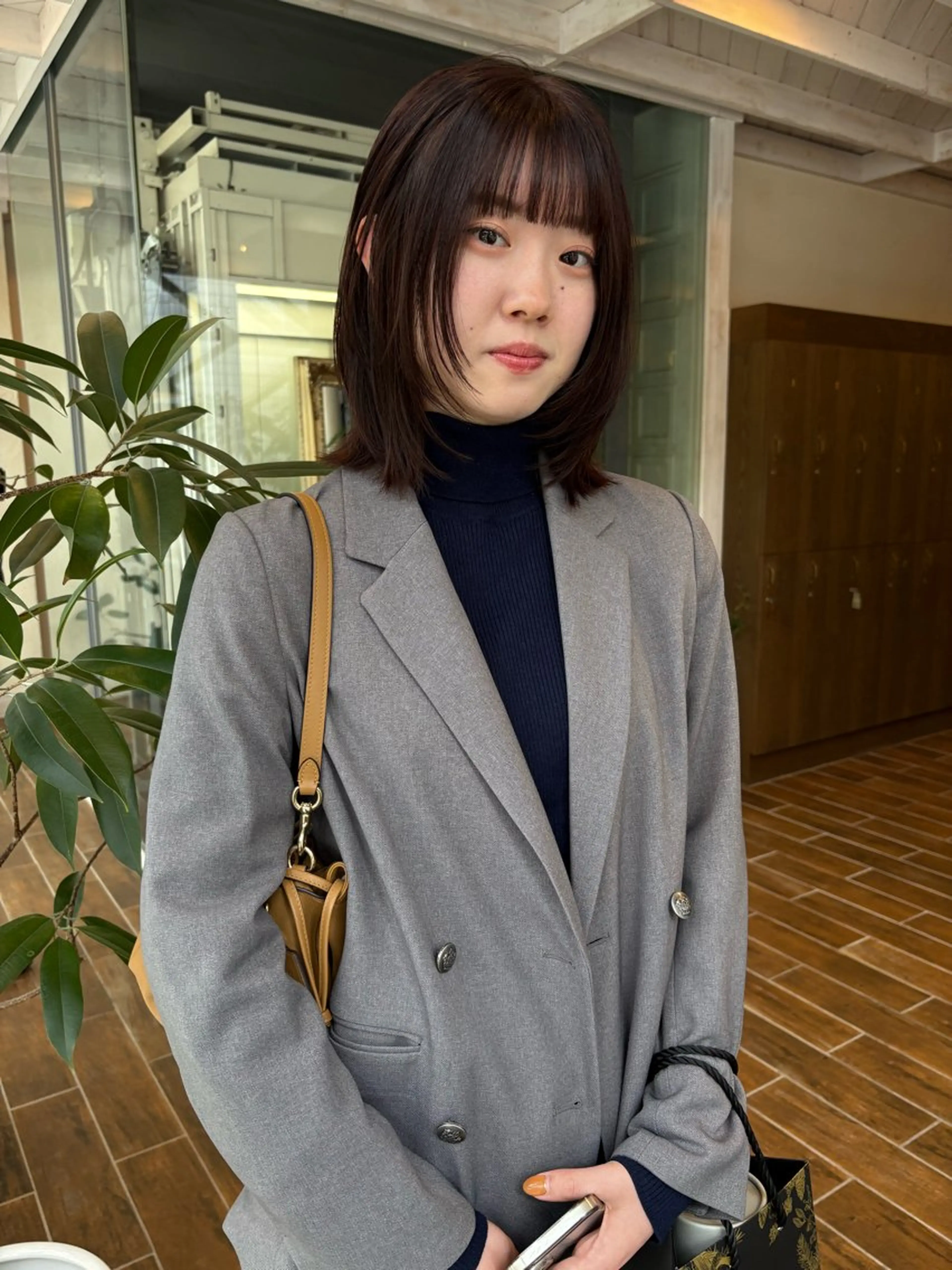 ミディアム カット ヘアカラー トリートメント 松野 心音のヘアスタイル