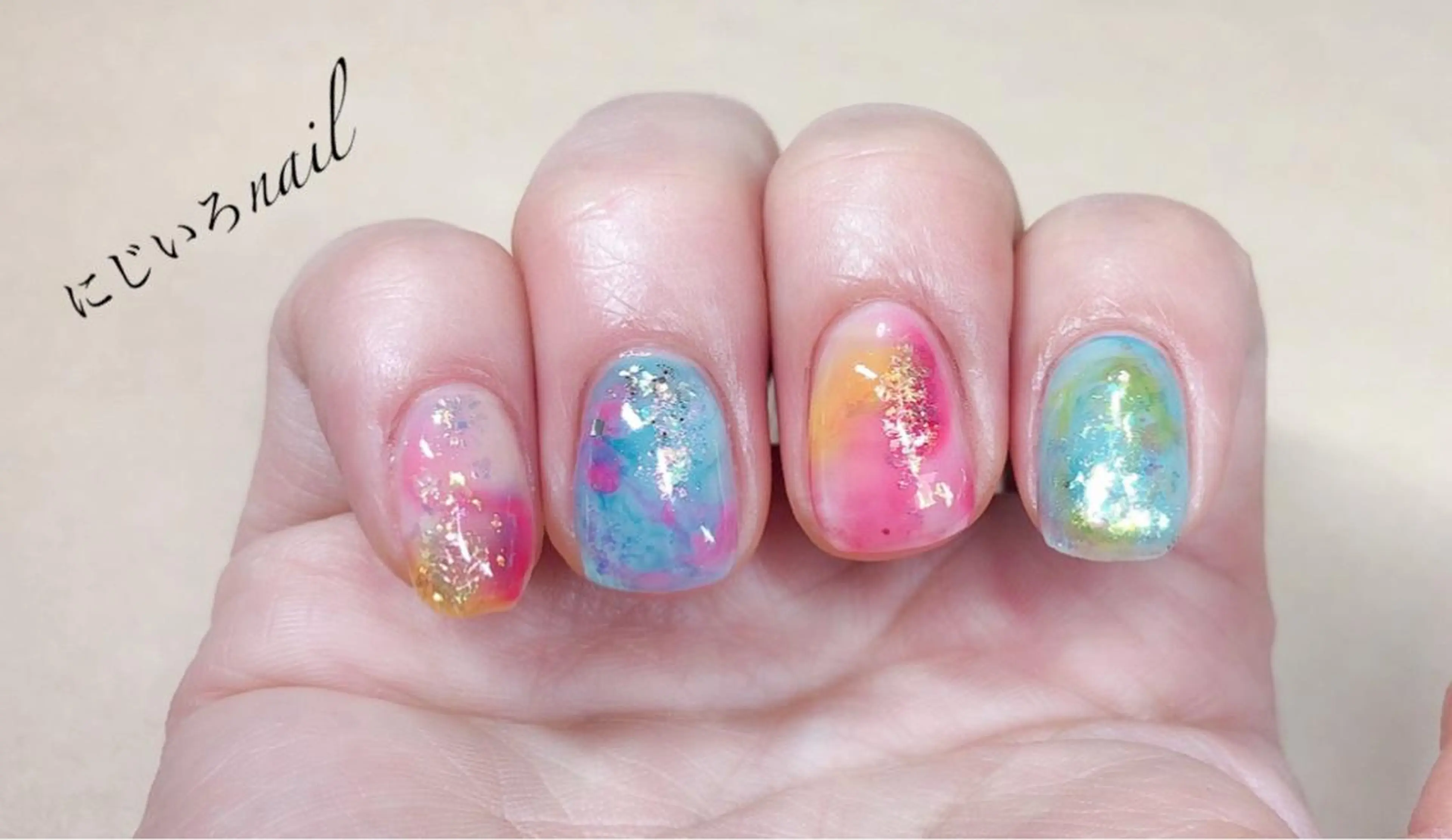 ネイル にじいろ nailのネイルデザイン