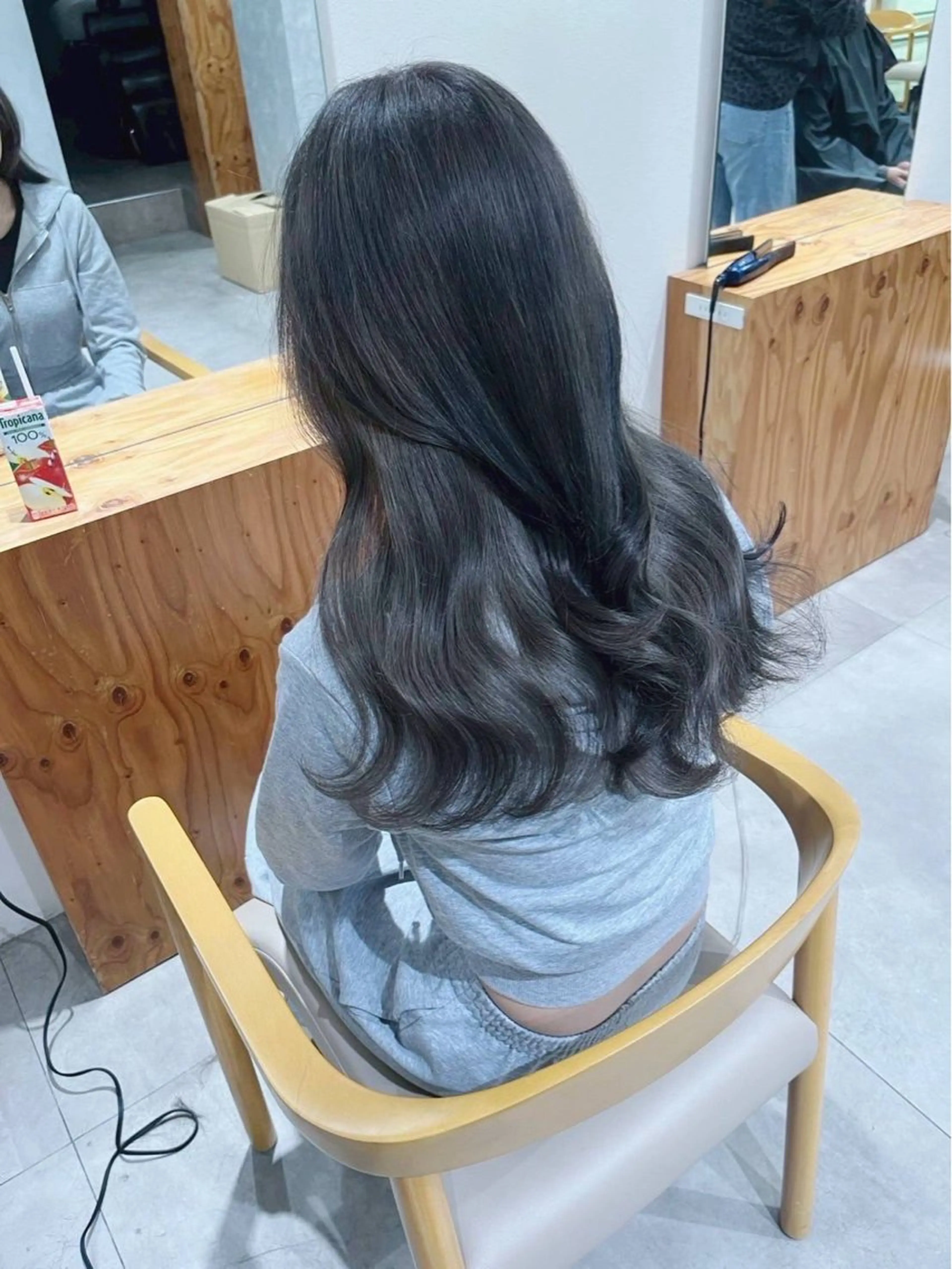 ロング カラー ヘアカラー Chere by azuri所属・Chere by azuriのヘアスタイル