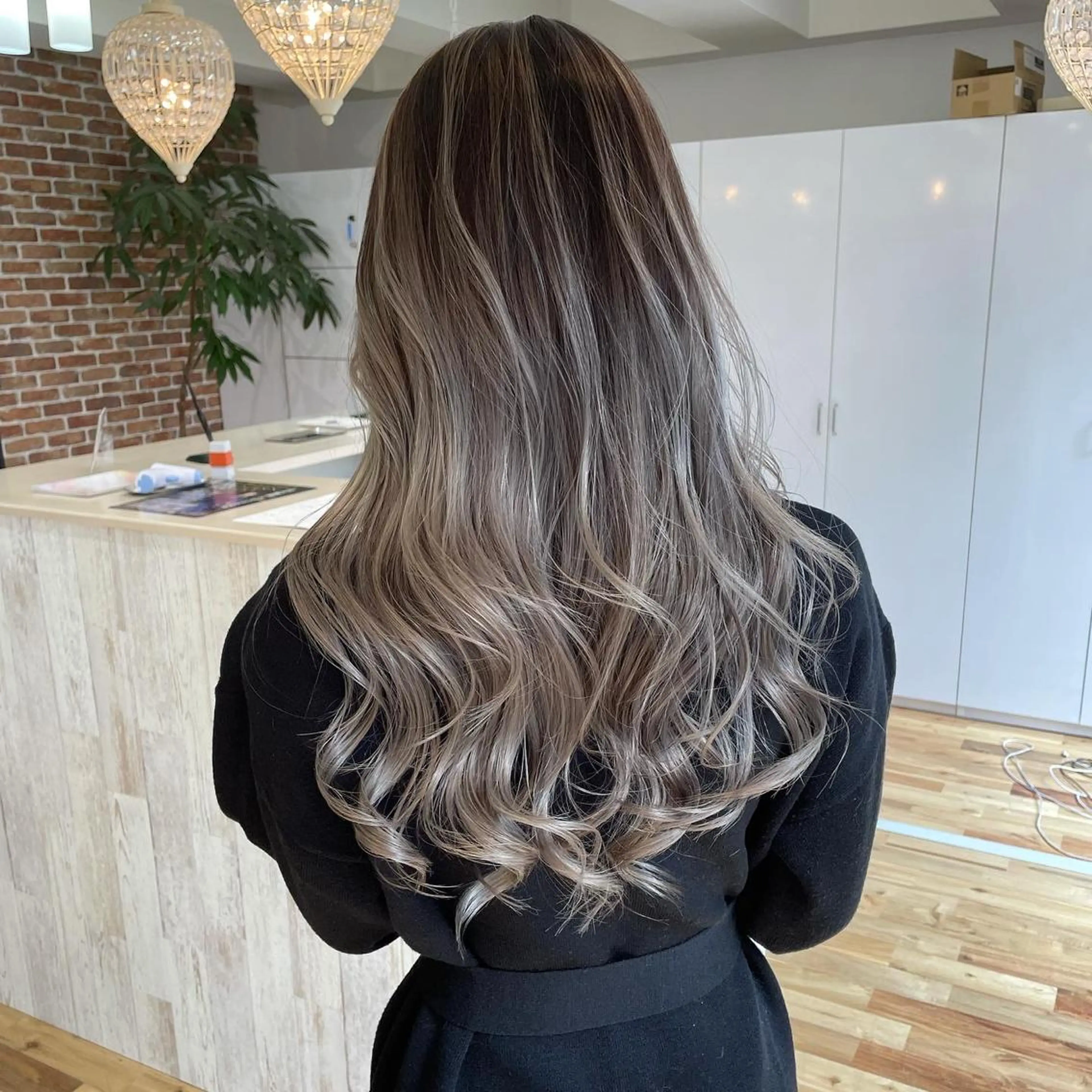 ロング カラー ロング ヘアカラー トリートメント Tao所属・藤川 大智のヘアスタイル