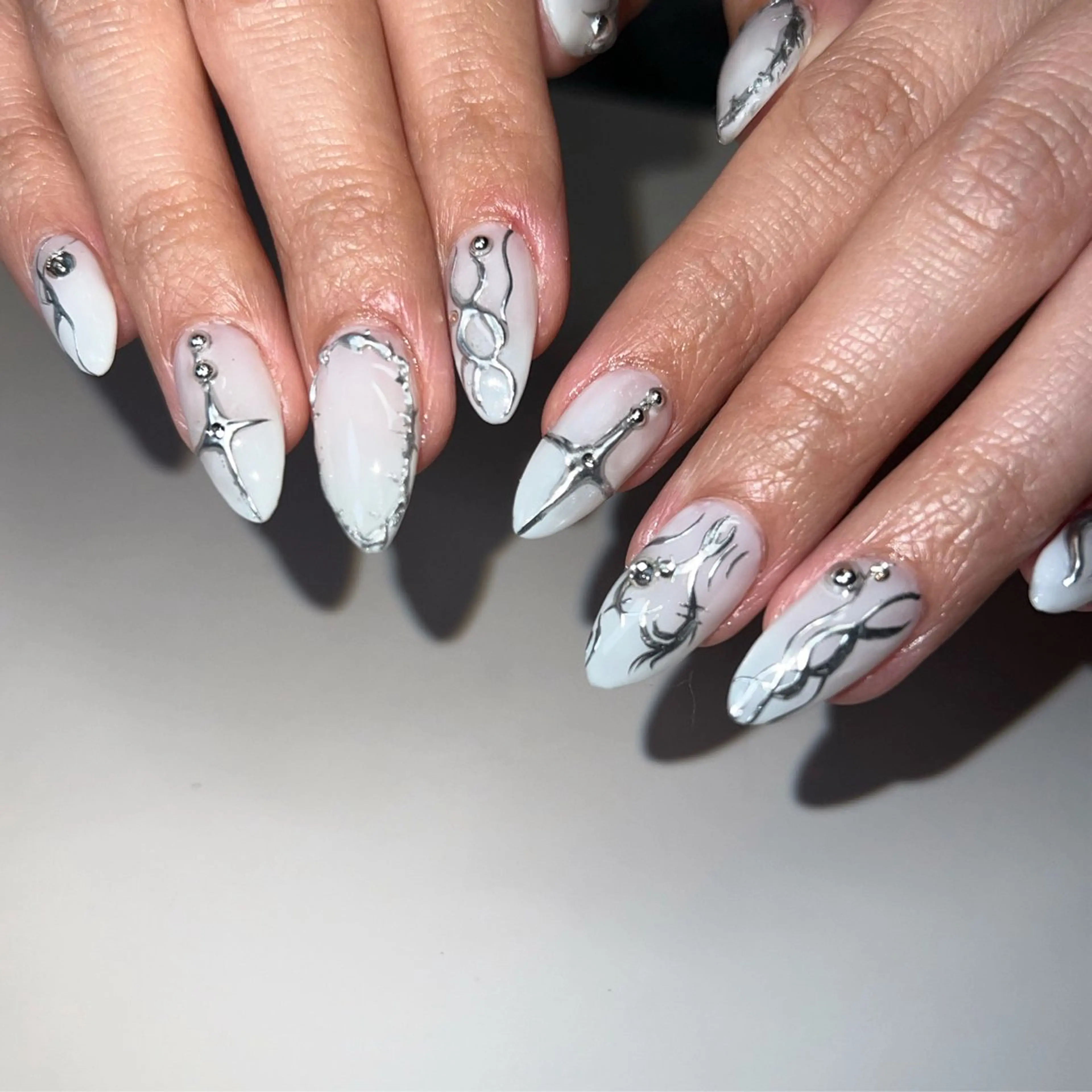 ネイル ハンドネイル NAILSTUDIO401所属・ジェルチップ長さだし 専門ネイルサロンのネイルデザイン