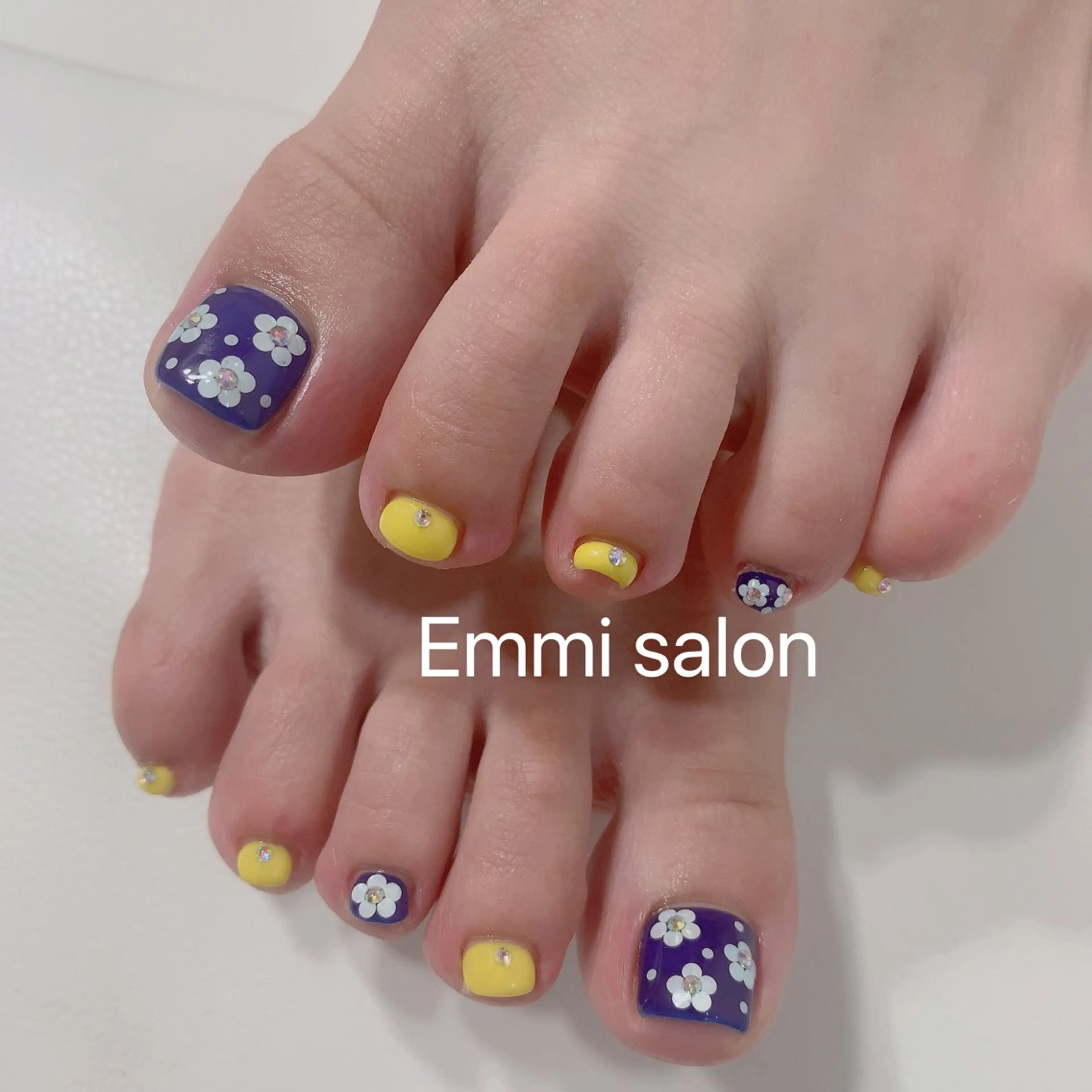 ネイル フットネイル emmi      salon所属・Emmi salonのネイルデザイン