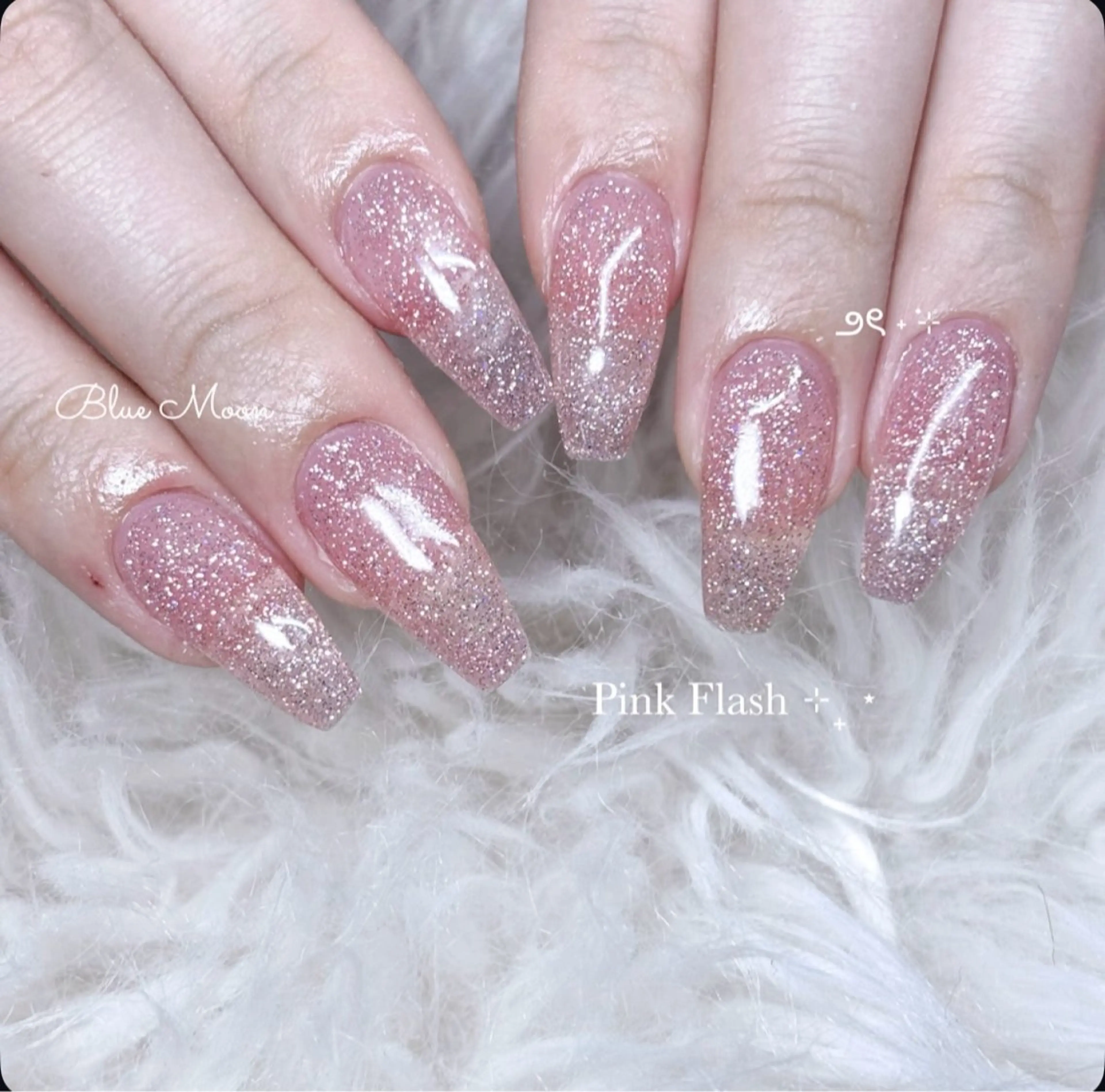 ネイル ハンドネイル フットネイル ハンドケア nail salon Blue Moonのネイルデザイン