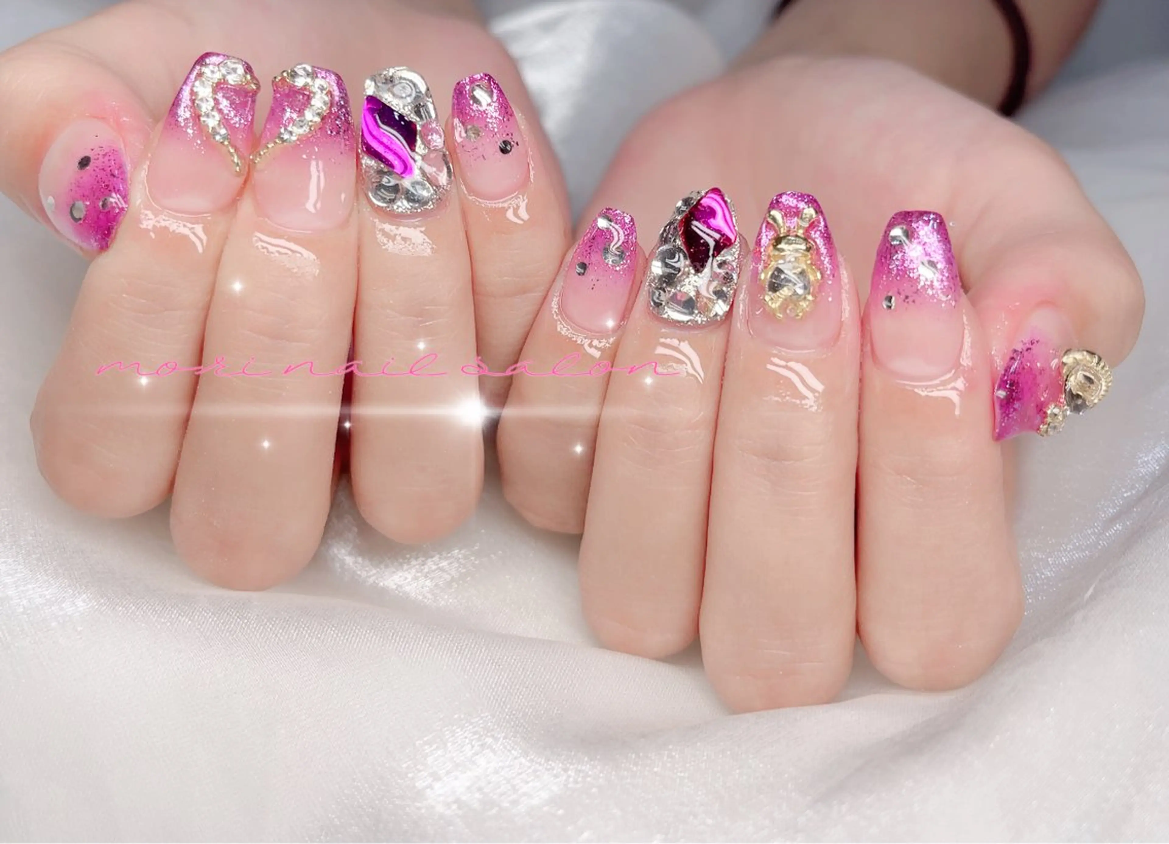 ネイル 森 ネイルサロンのネイルデザイン