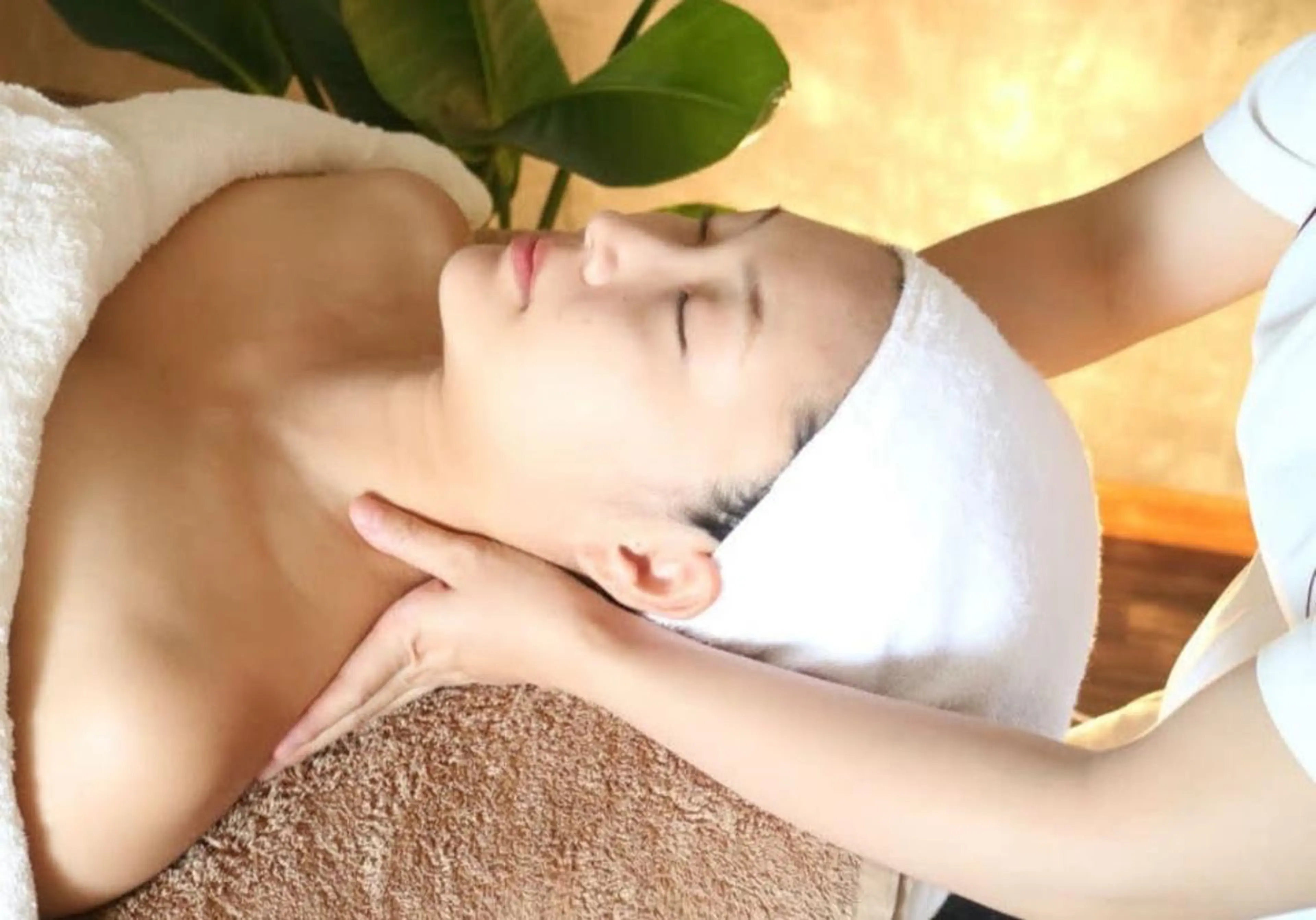 ♦ご新規様限定♦エイジングコース　ハリ、弾力のあるお肌になりたい方におススメ。￥9900→￥4400の写真