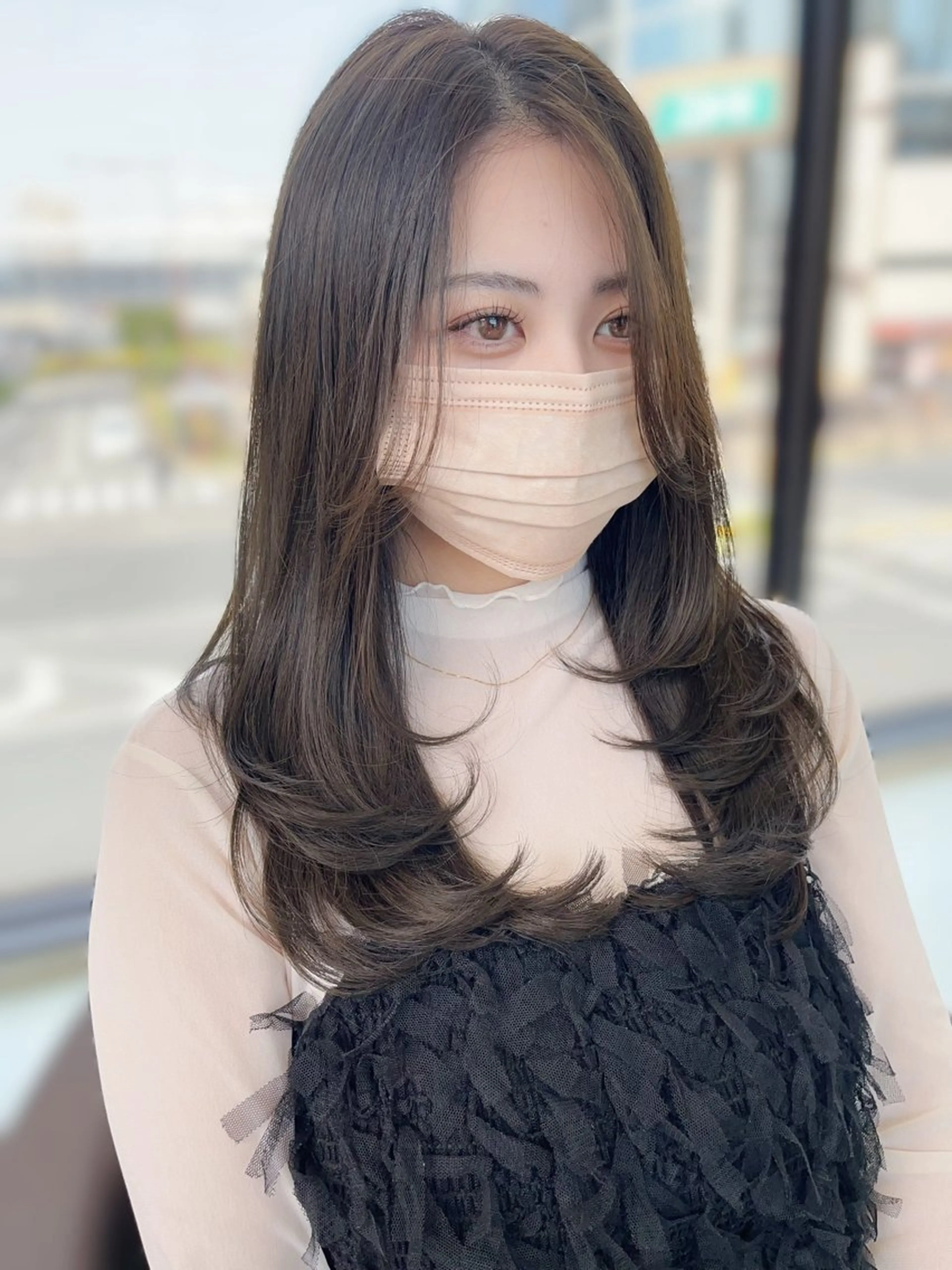 セミロング wil西宮レイヤー 西村徹のヘアスタイル