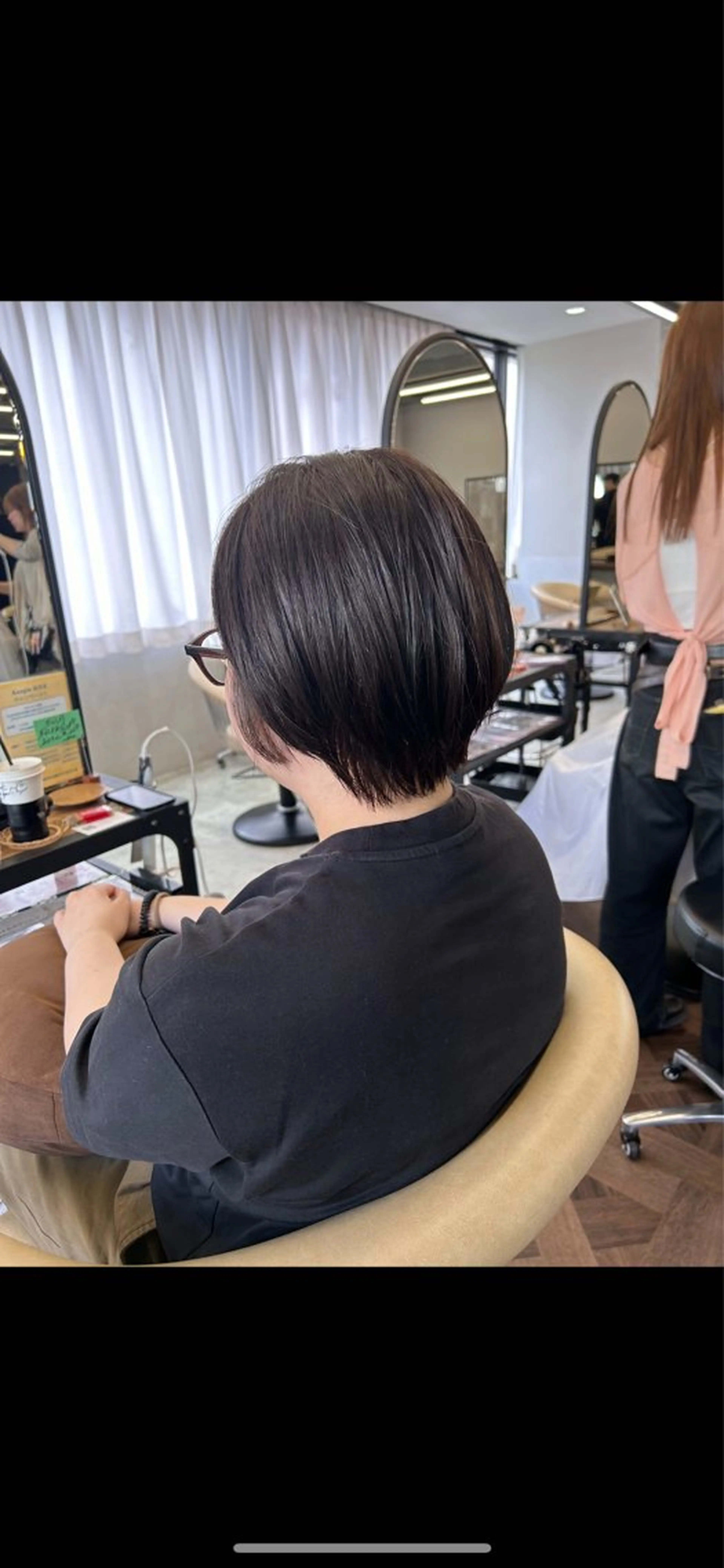 ショート ハイトーン/横浜 /伊藤　怜のヘアスタイル