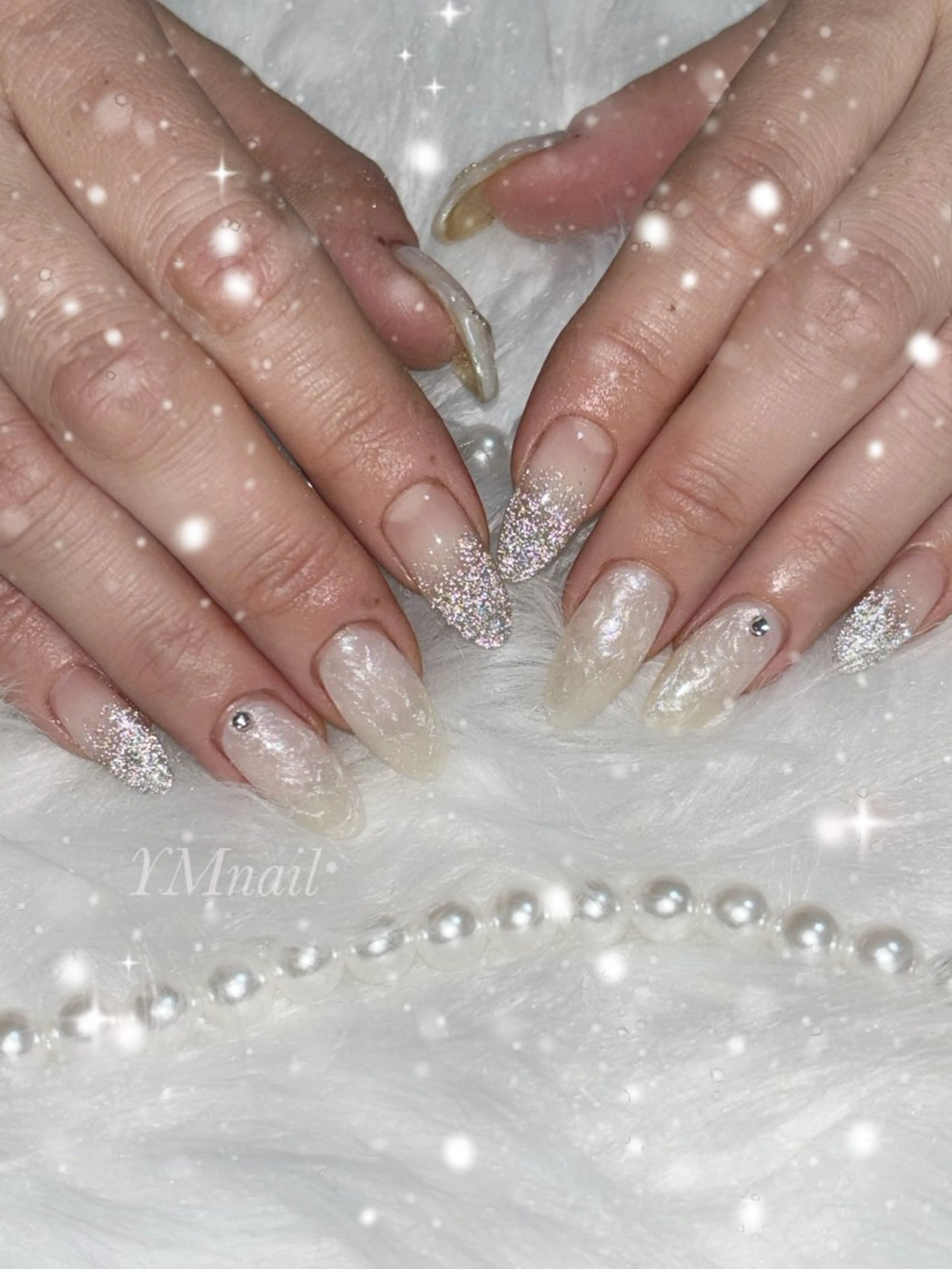 ネイル フラッシュネイル キラキラネイル ブライダルネイル 冬ネイル ハンドネイル YM nailのネイルデザイン