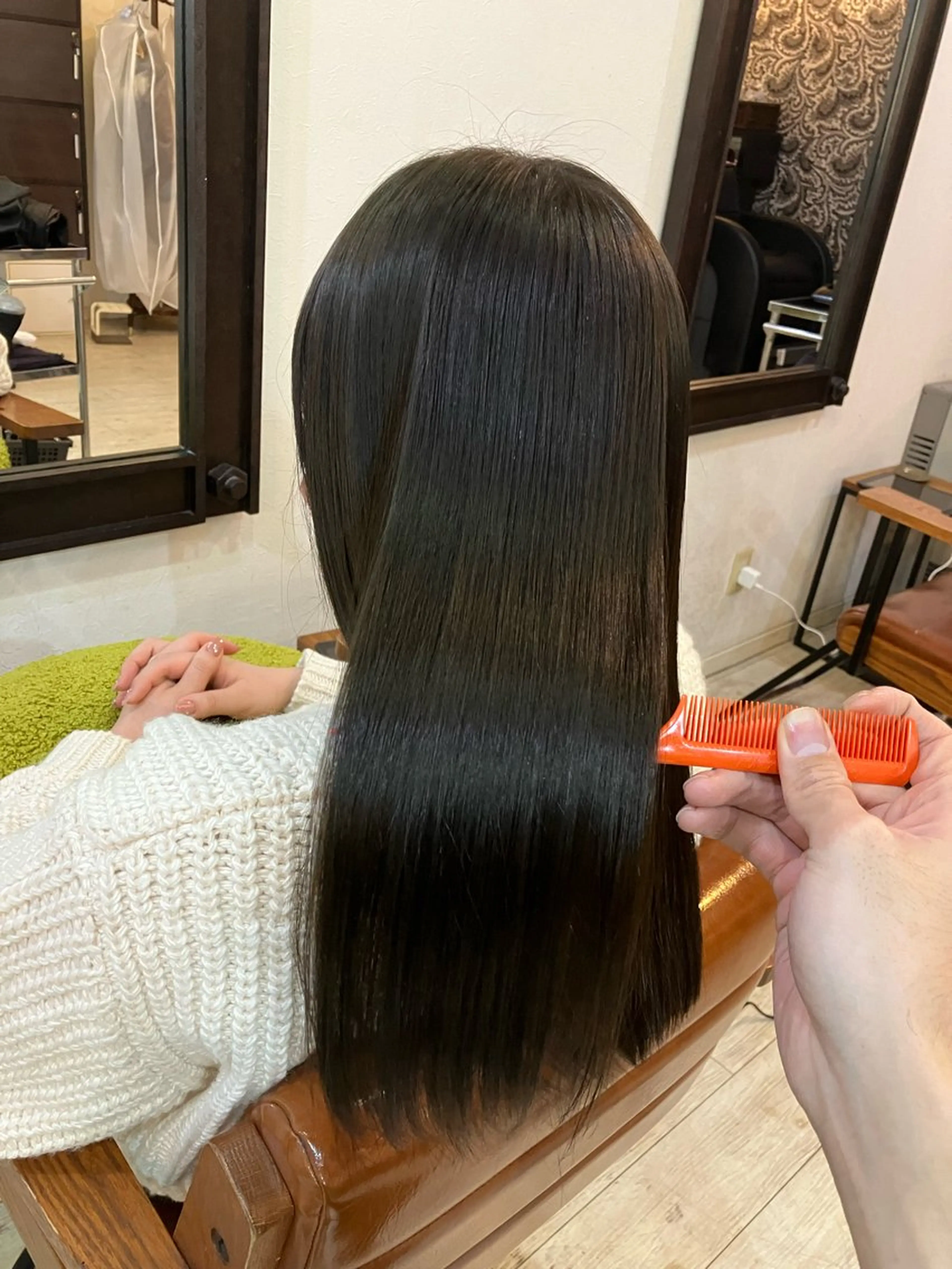 セミロング カラー 髪質改善 トリートメント 酸熱トリートメント 🍀髪質改善、カラー TAICHI🍀のヘアスタイル
