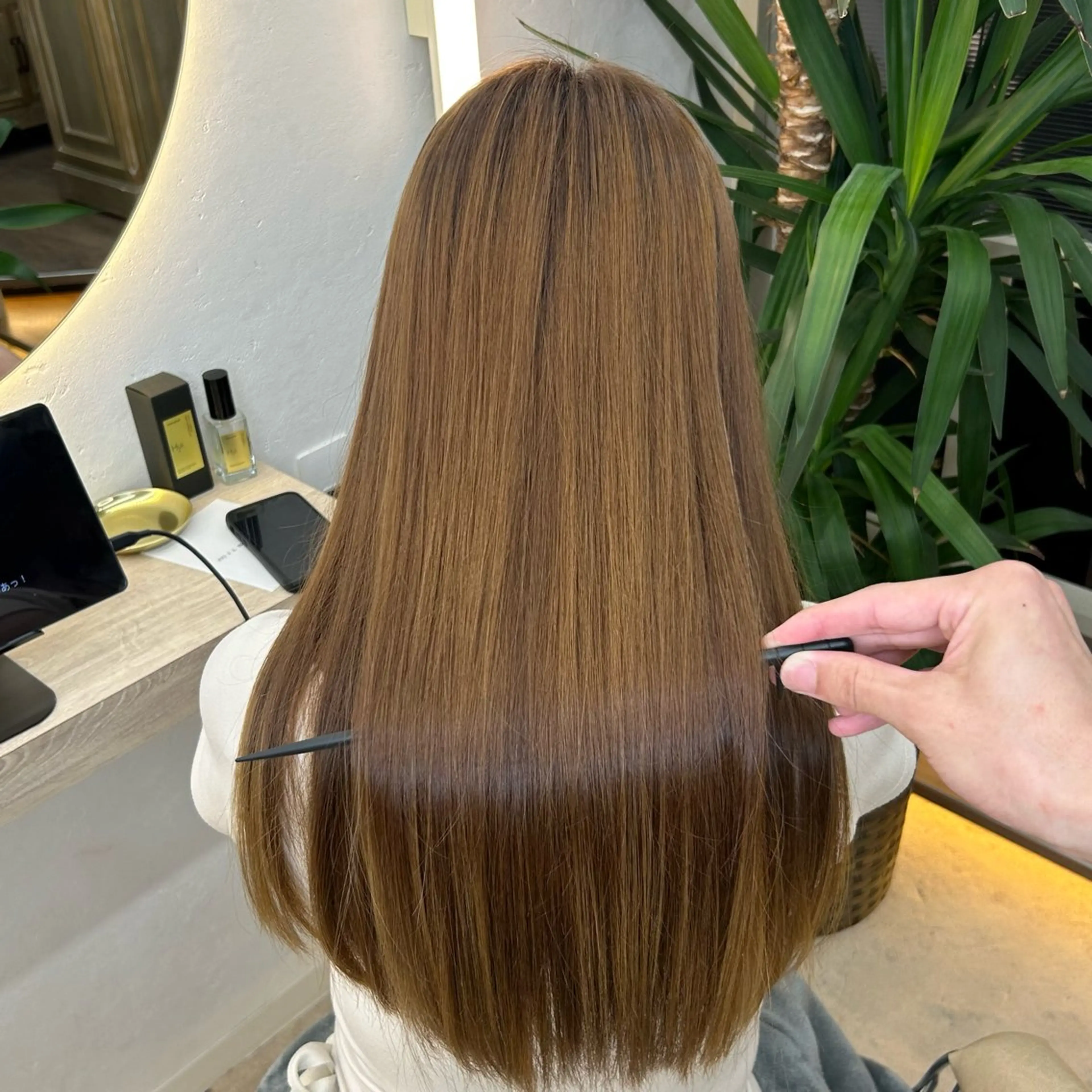 ロング 髪質改善 縮毛矯正 Hui.所属・縮毛矯正・髪質改善 特化 出納 直起のヘアスタイル