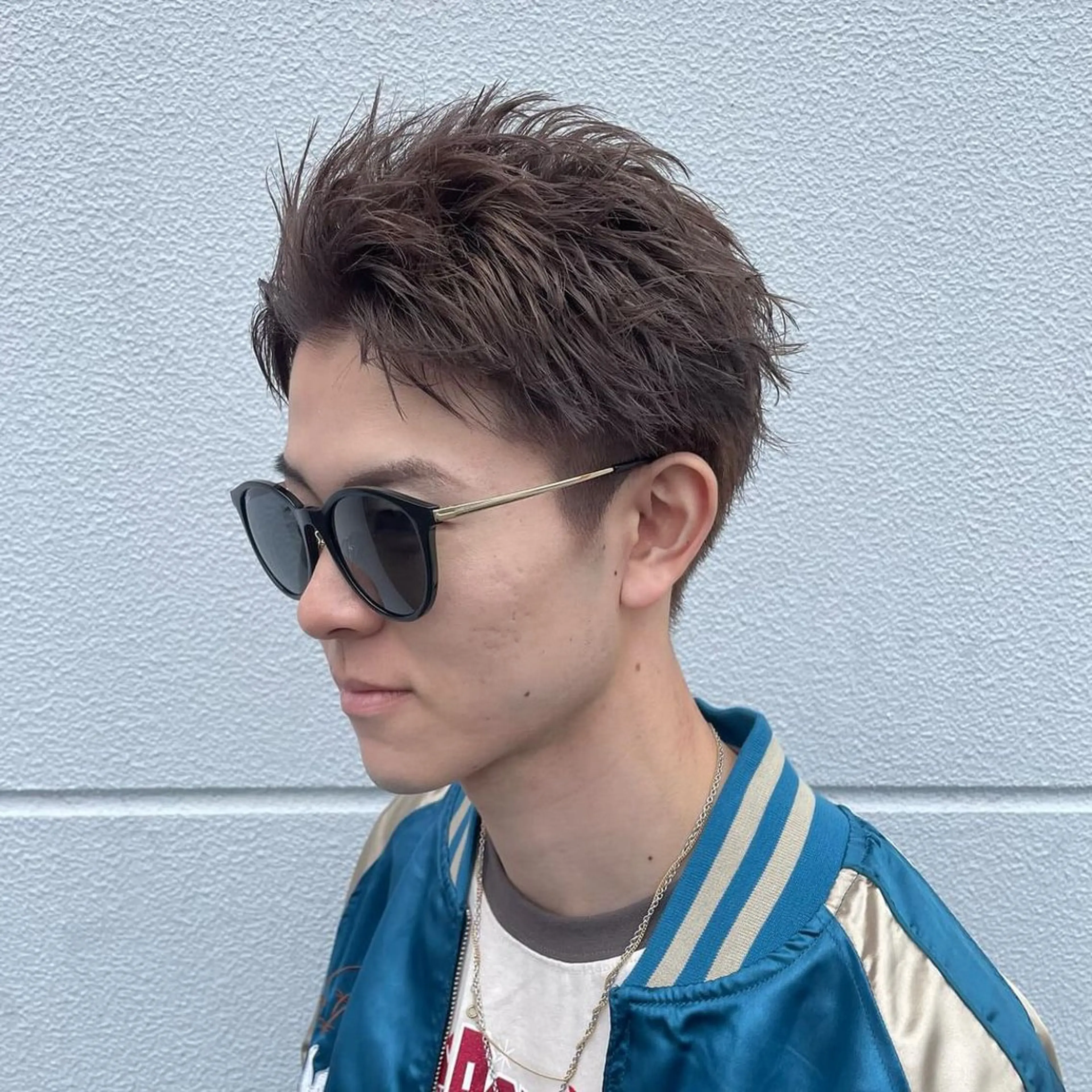 カラー メンズ メンズブリーチ ブリーチ グレージュ ウカデミーライブ所属・仲川 礼のヘアスタイル