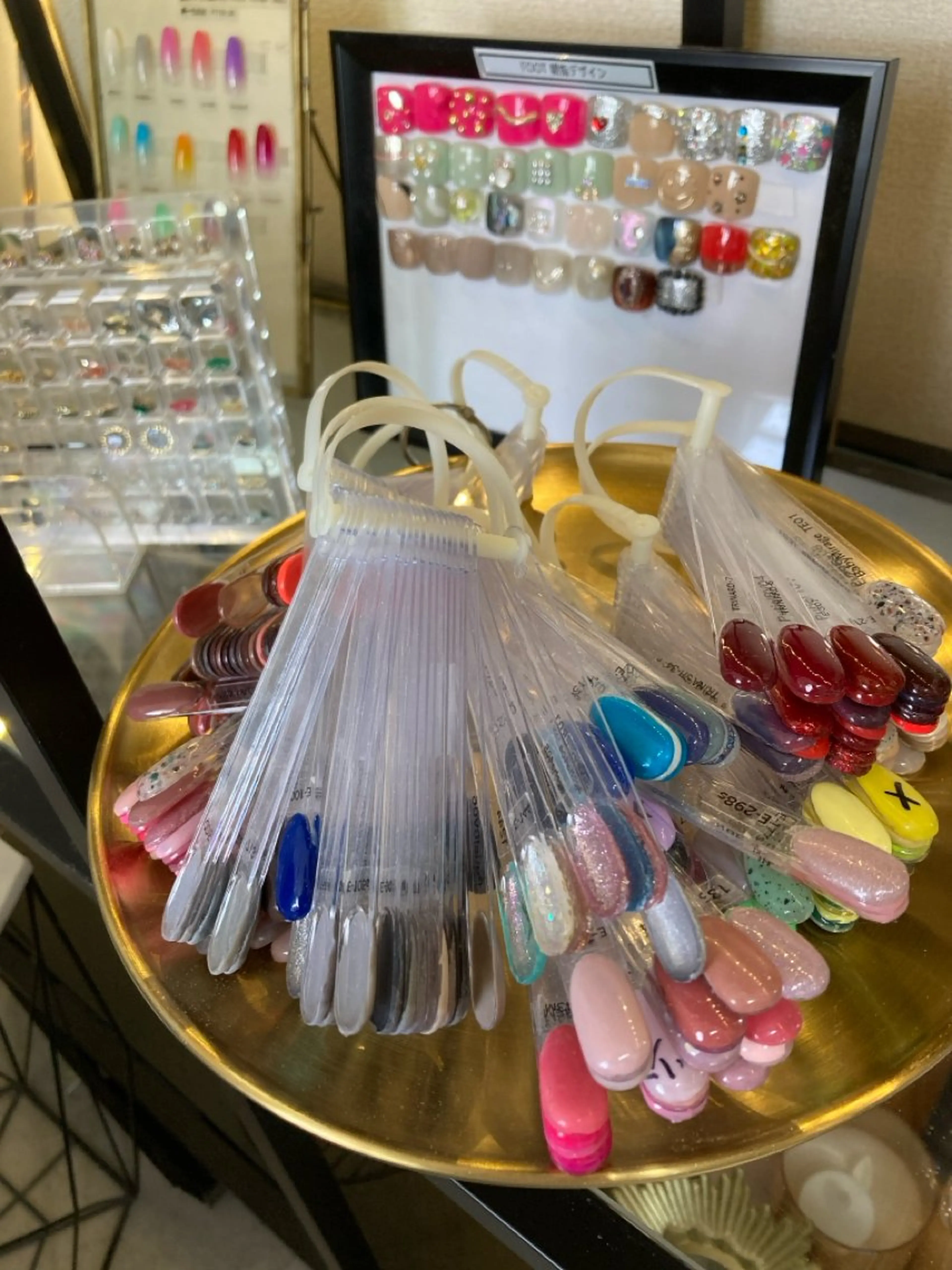 ネイル Legit nail salonのネイルデザイン