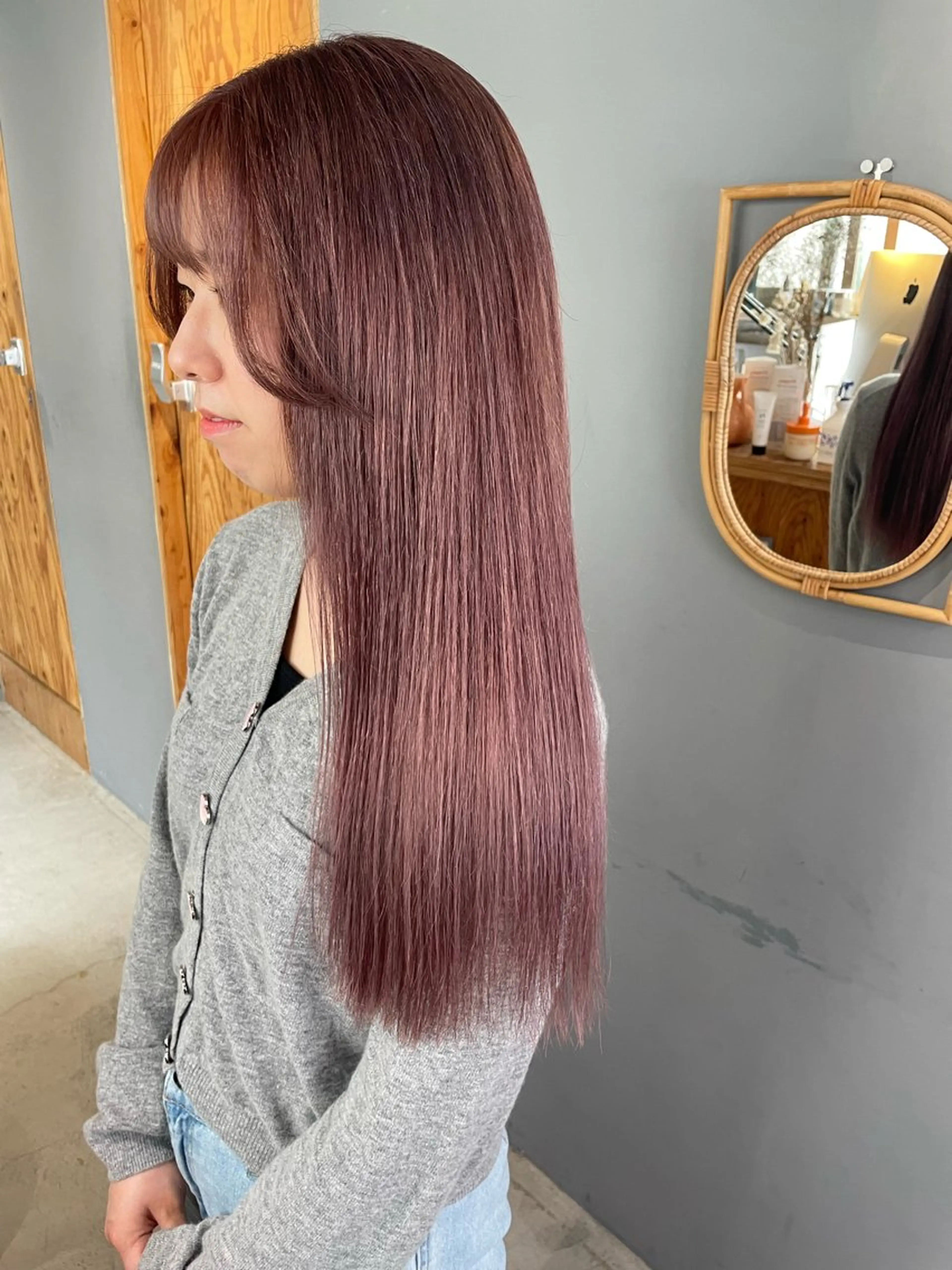 ロング カラー ベージュカラー ブリーチ ピンクカラー ピンクベージュ ヘアカラー トリートメント noa ☪︎のヘアスタイル