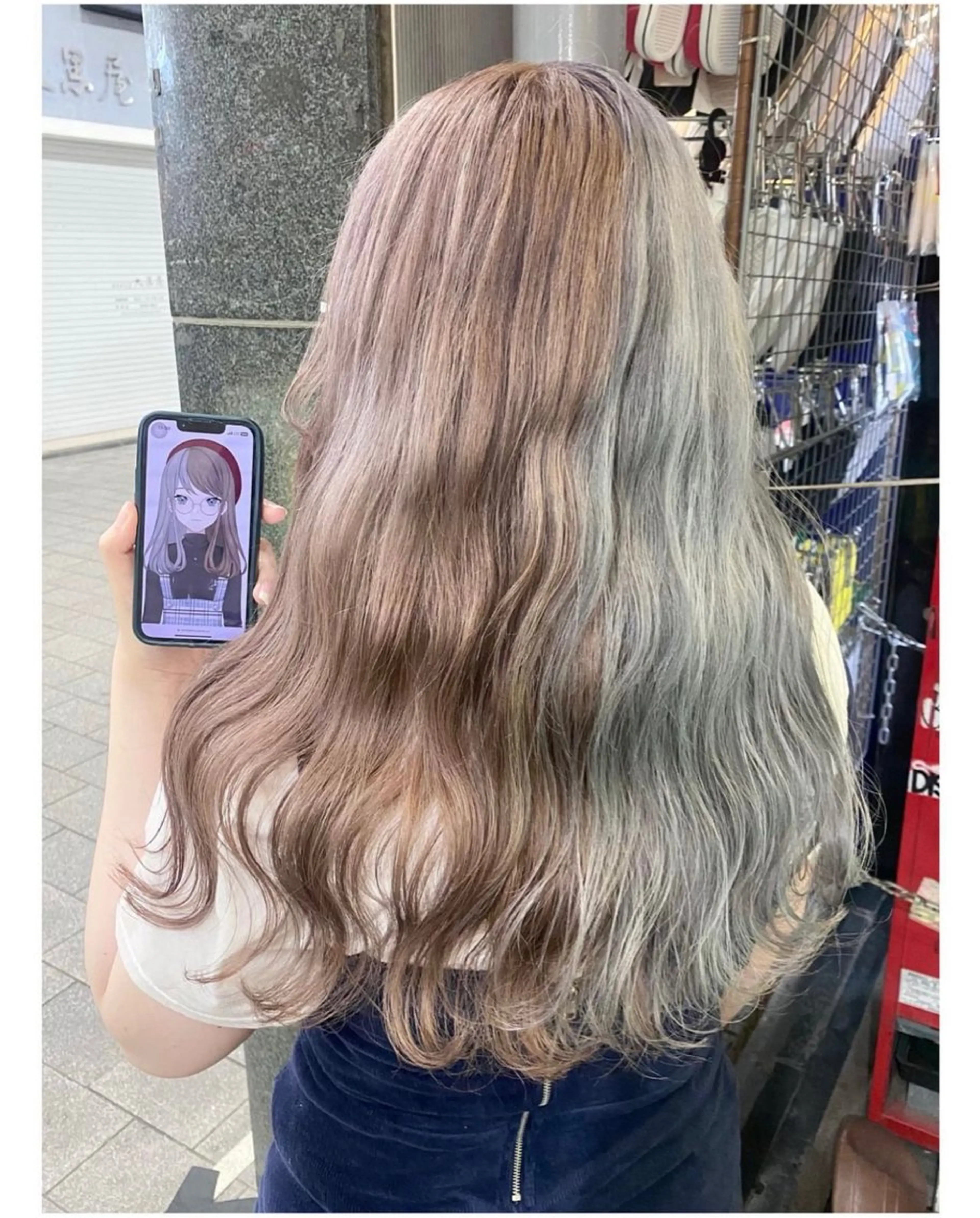 ロング カラー ベージュカラー ブリーチ シルバー ヘアカラー GARU-ガル-所属・TSUNO🦖 派手髪/オタク美容師のヘアスタイル