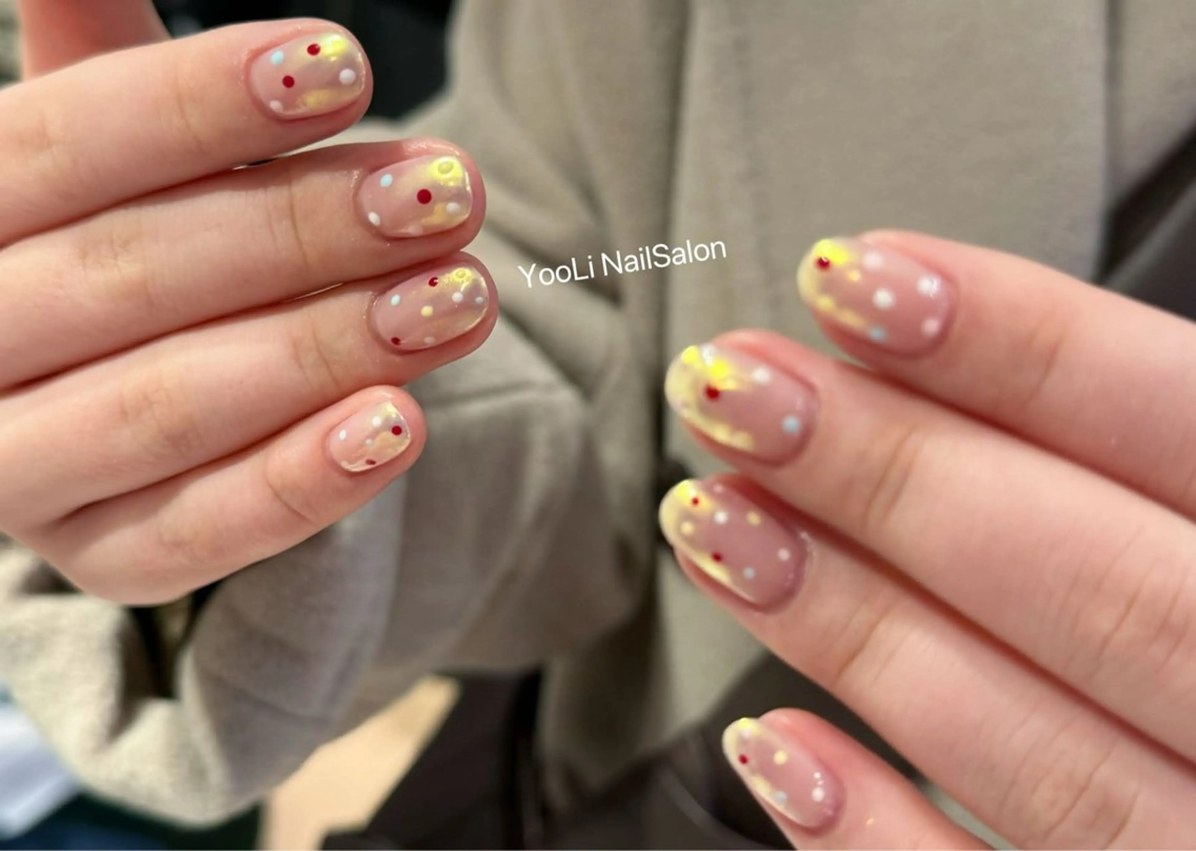 ネイル アートネイル オーロラネイル チークネイル フレンチネイル ガラスフレンチ 🎀セ リ🎀のネイルデザイン