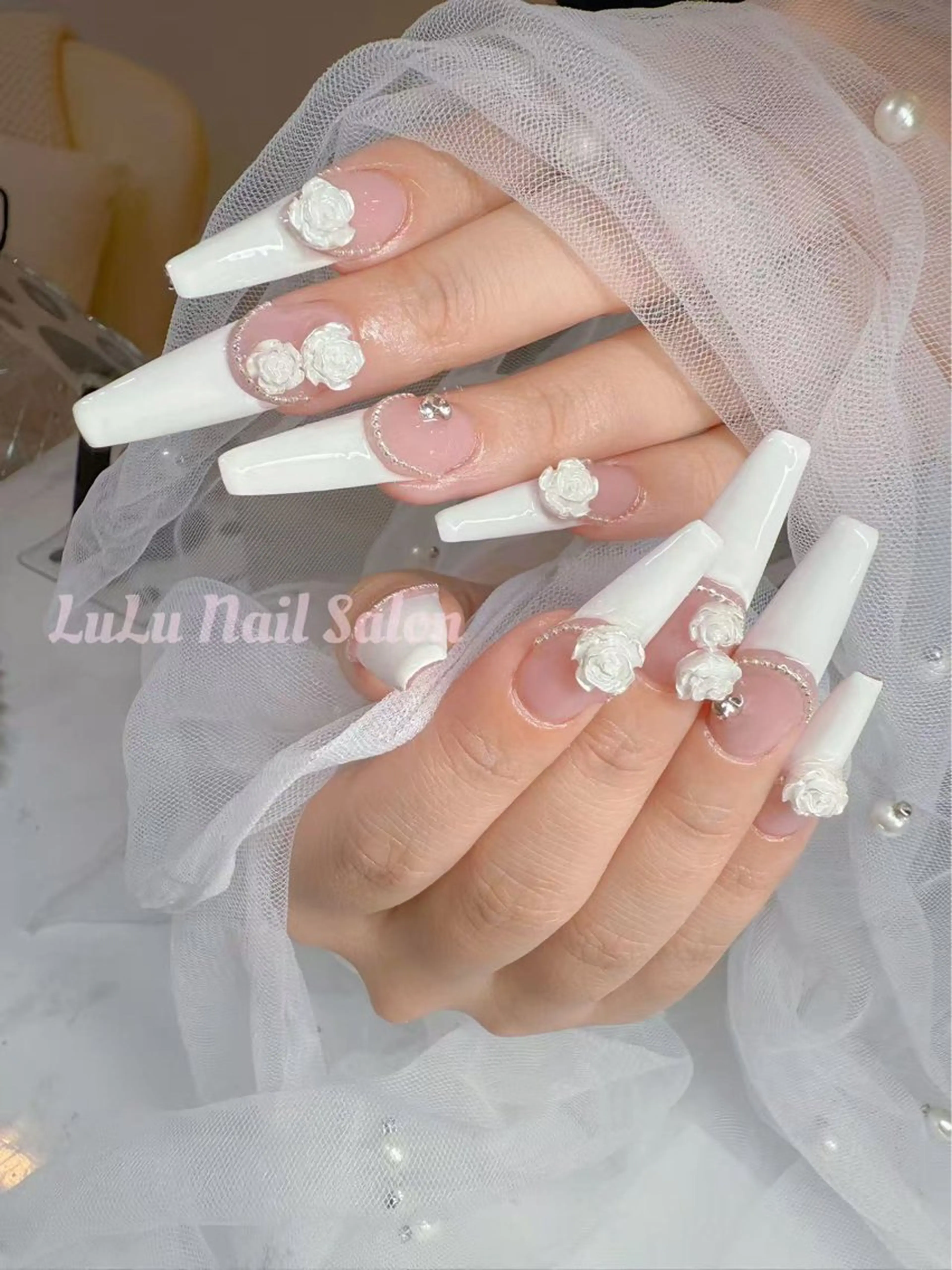 ネイル ハンドネイル LULU Nail salonみどりのネイルデザイン