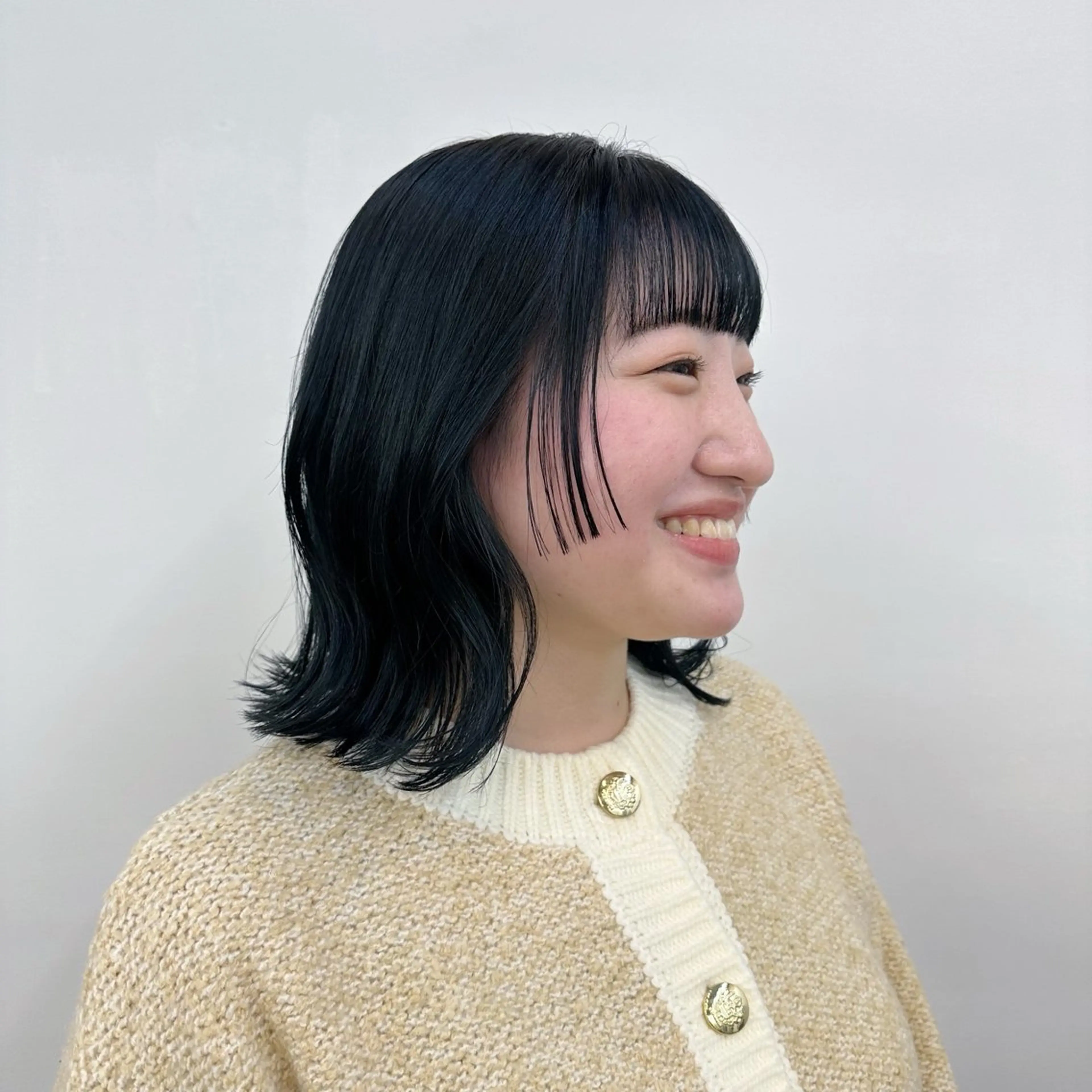 ミディアム カラー OLSEN D.B.A BALLOON HAIR所属・さとう あやかのヘアスタイル